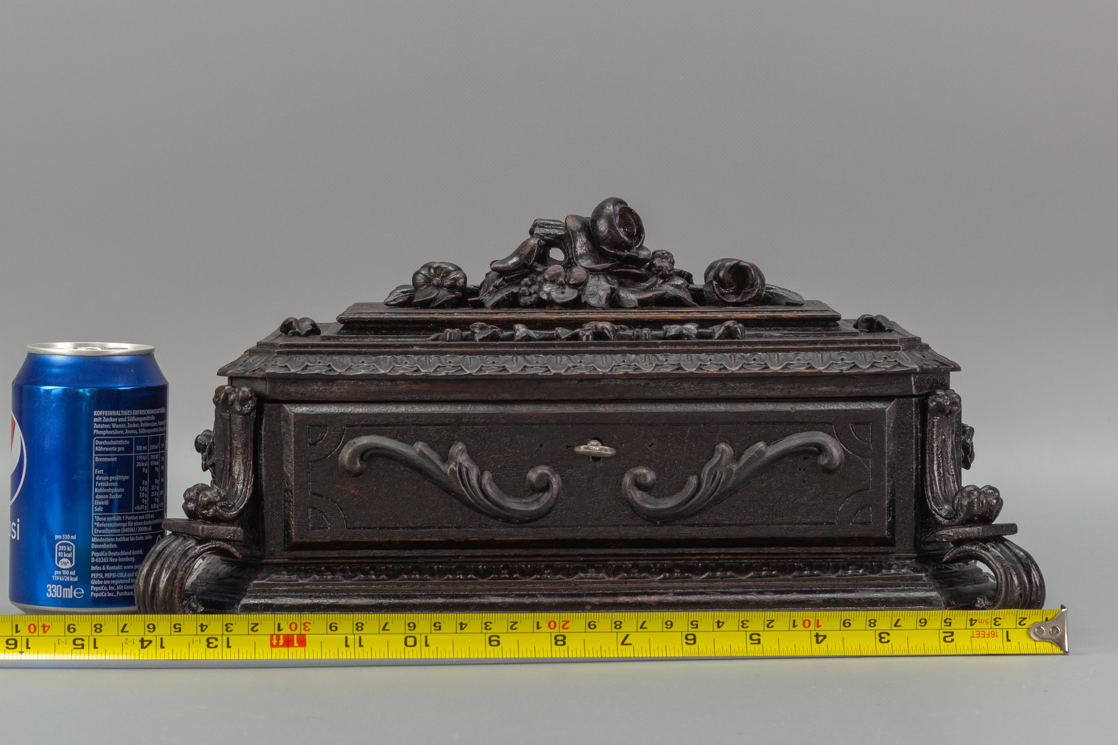 Antique German Hand Carved Wooden Jewelry Box, Early 20th Century 11