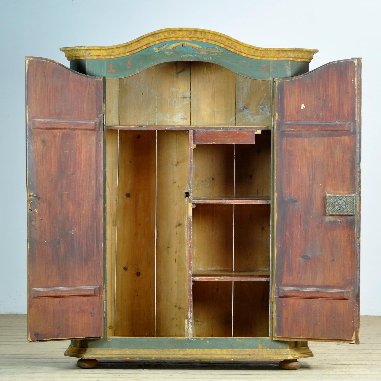 Antique German Hand Painted Cabinet, Anno 1803 In Good Condition In Amsterdam, Noord Holland