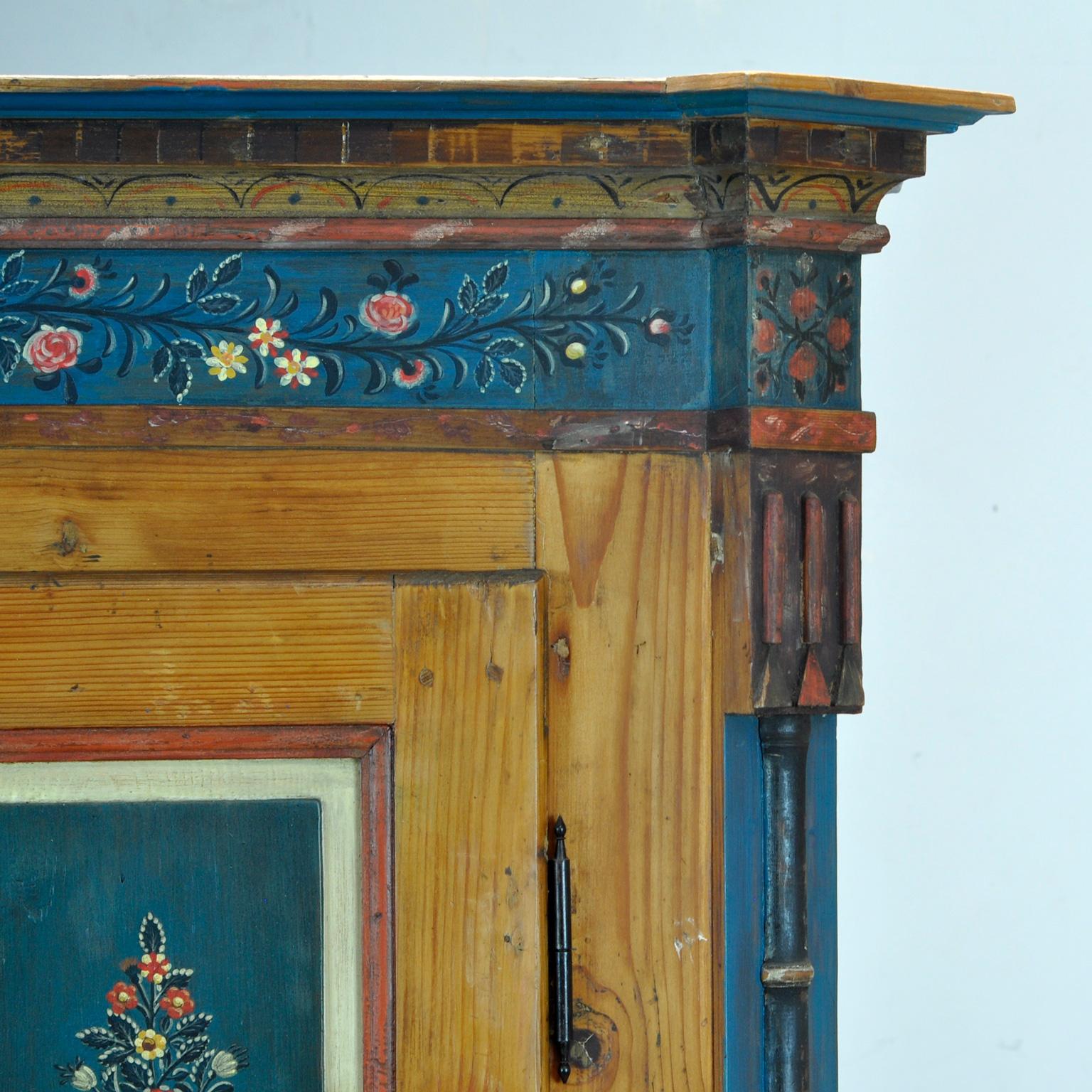 Antique German Hand Painted Cabinet, circa 1850 For Sale 3