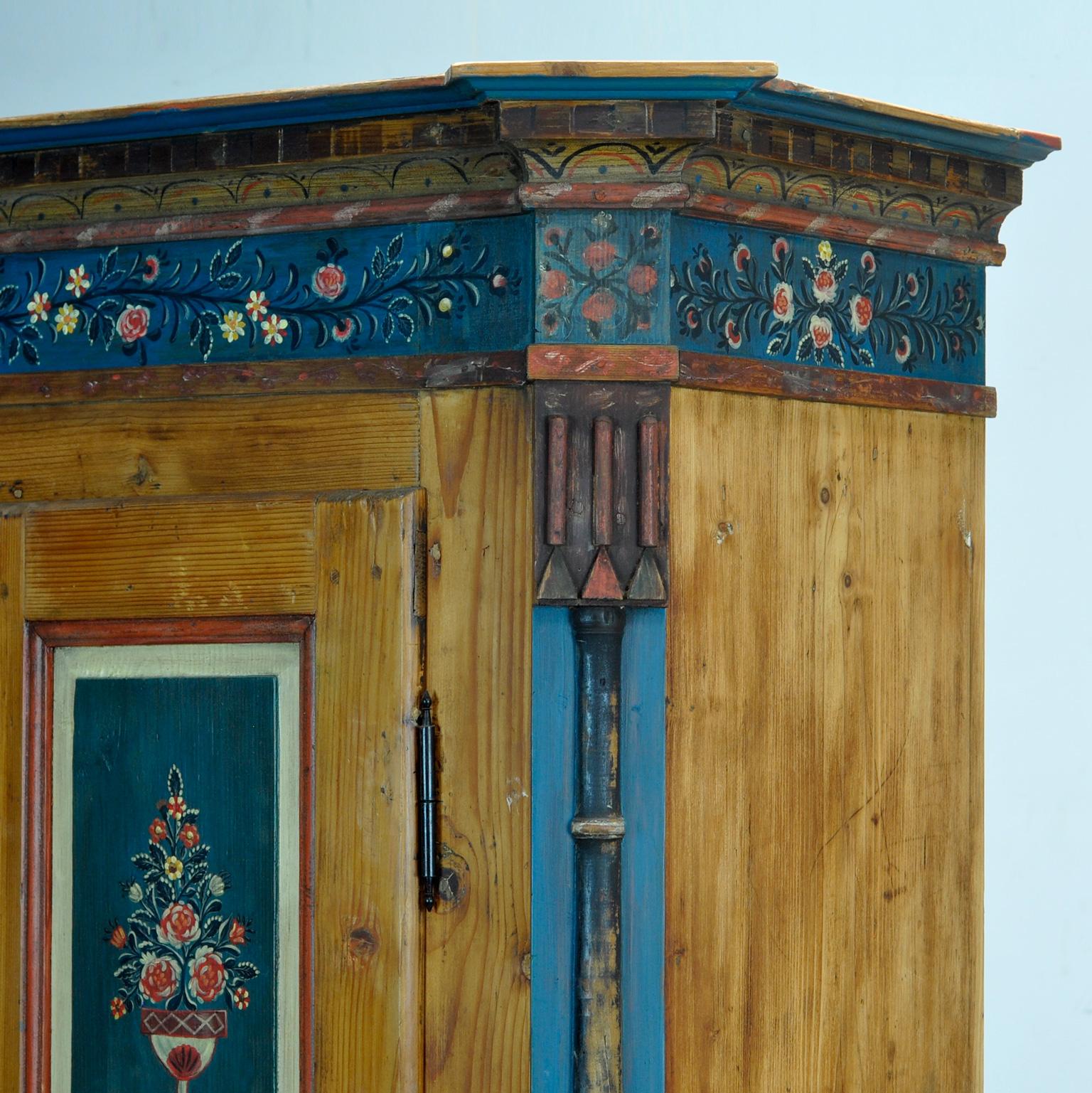 Antique German Hand Painted Cabinet, circa 1850 For Sale 5