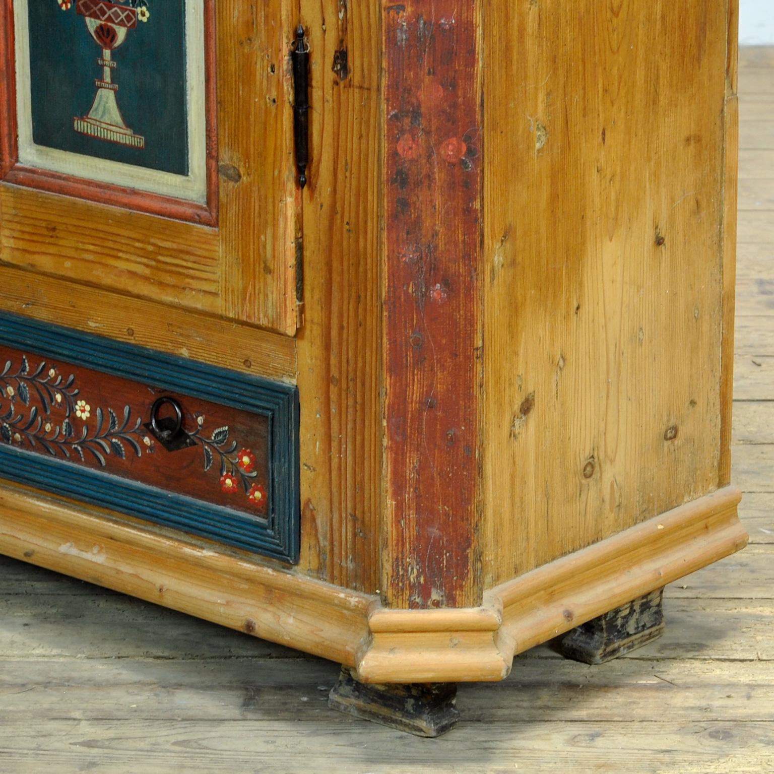 Antique German Hand Painted Cabinet, circa 1850 For Sale 7