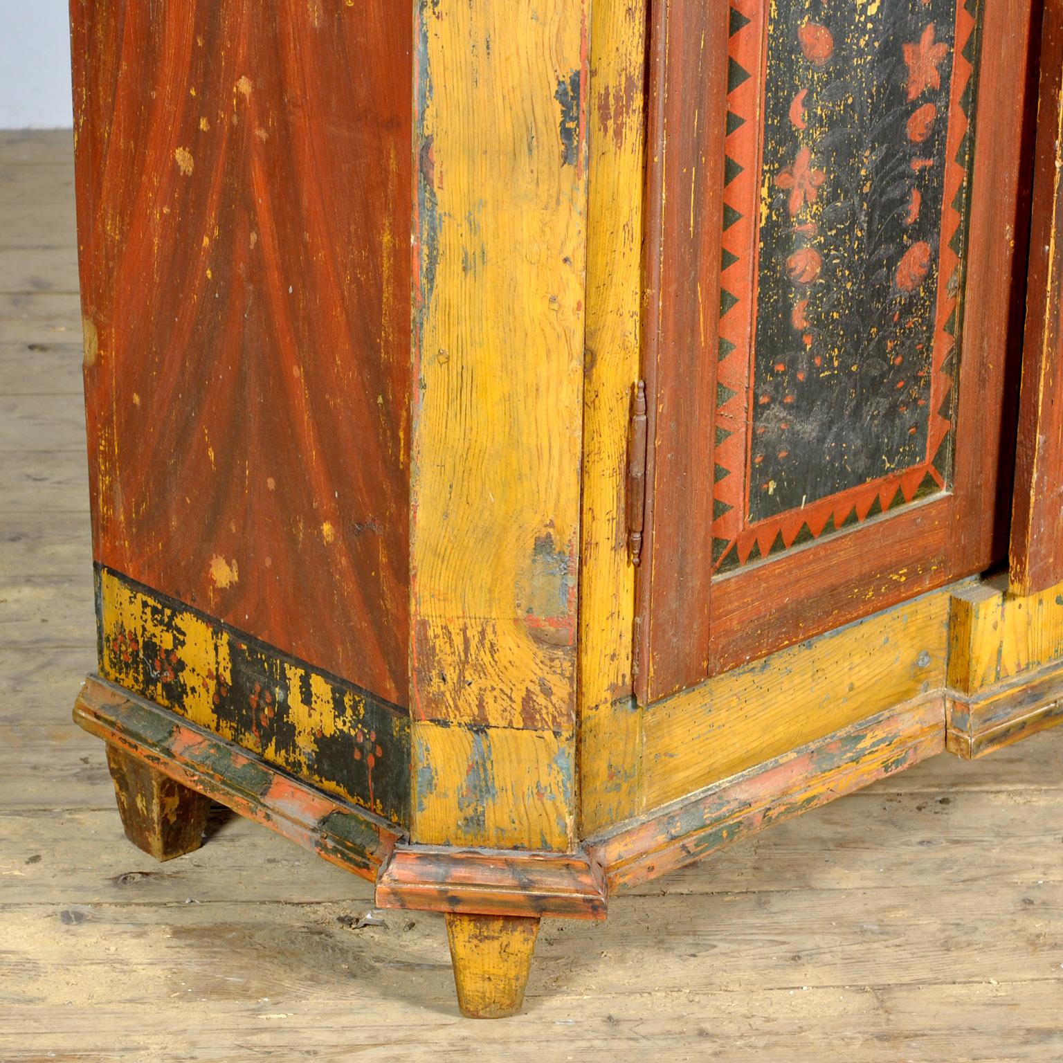 Antique German Hand Painted Cabinet, circa 1850 For Sale 1