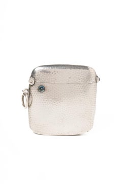 Antiguo estuche alemán Jugendstil de plata y zafiro Vesta