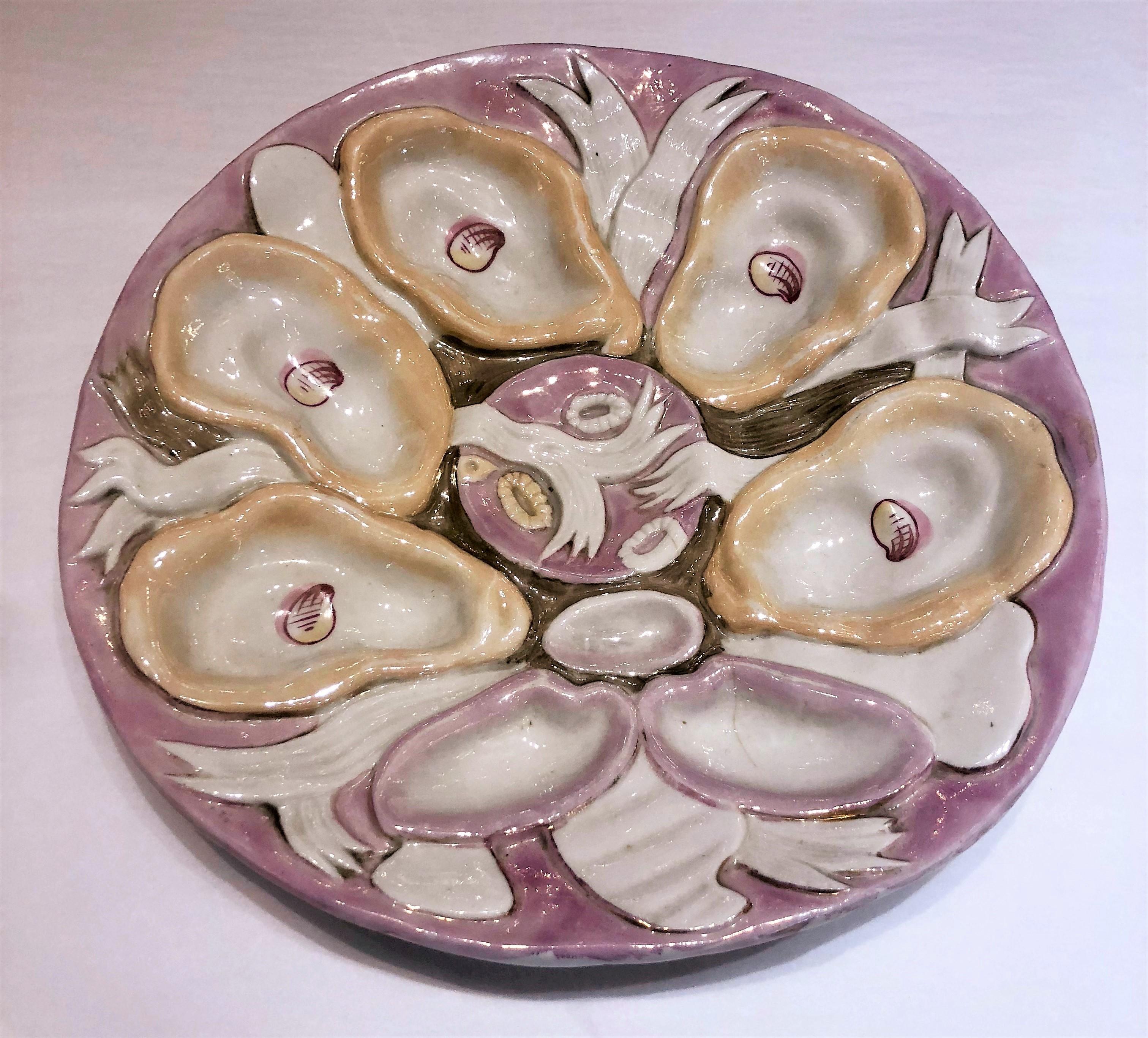Antique German large-size hand-painted oyster plate, circa 1890s.