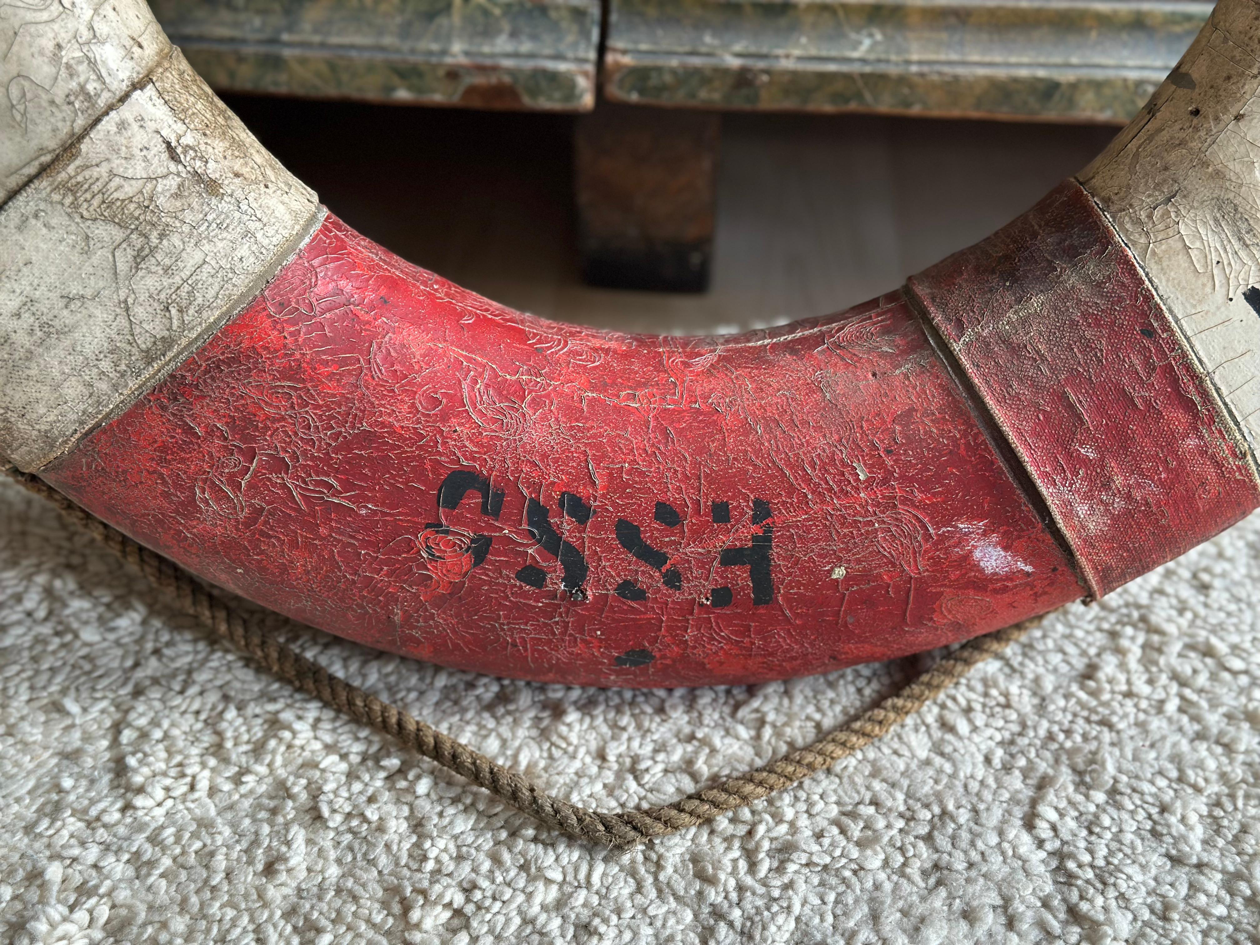 Antike deutsche Rettungsboje mit starker Patina - Anfang 20. im Angebot 6