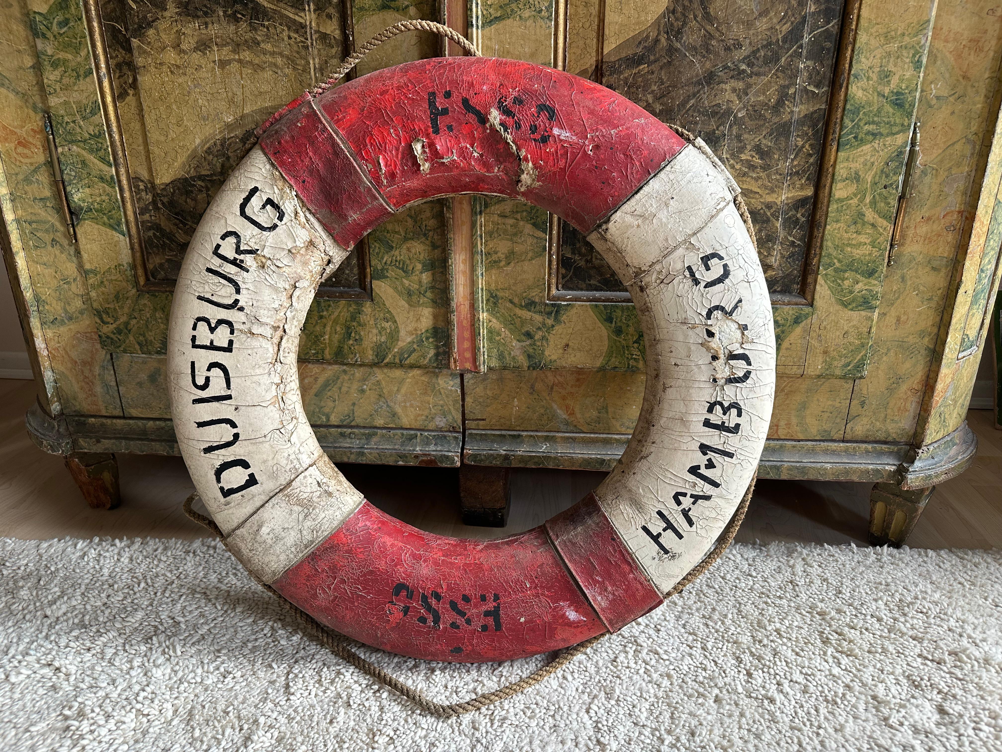 Antike deutsche Rettungsboje mit starker Patina - Anfang 20. im Angebot 8