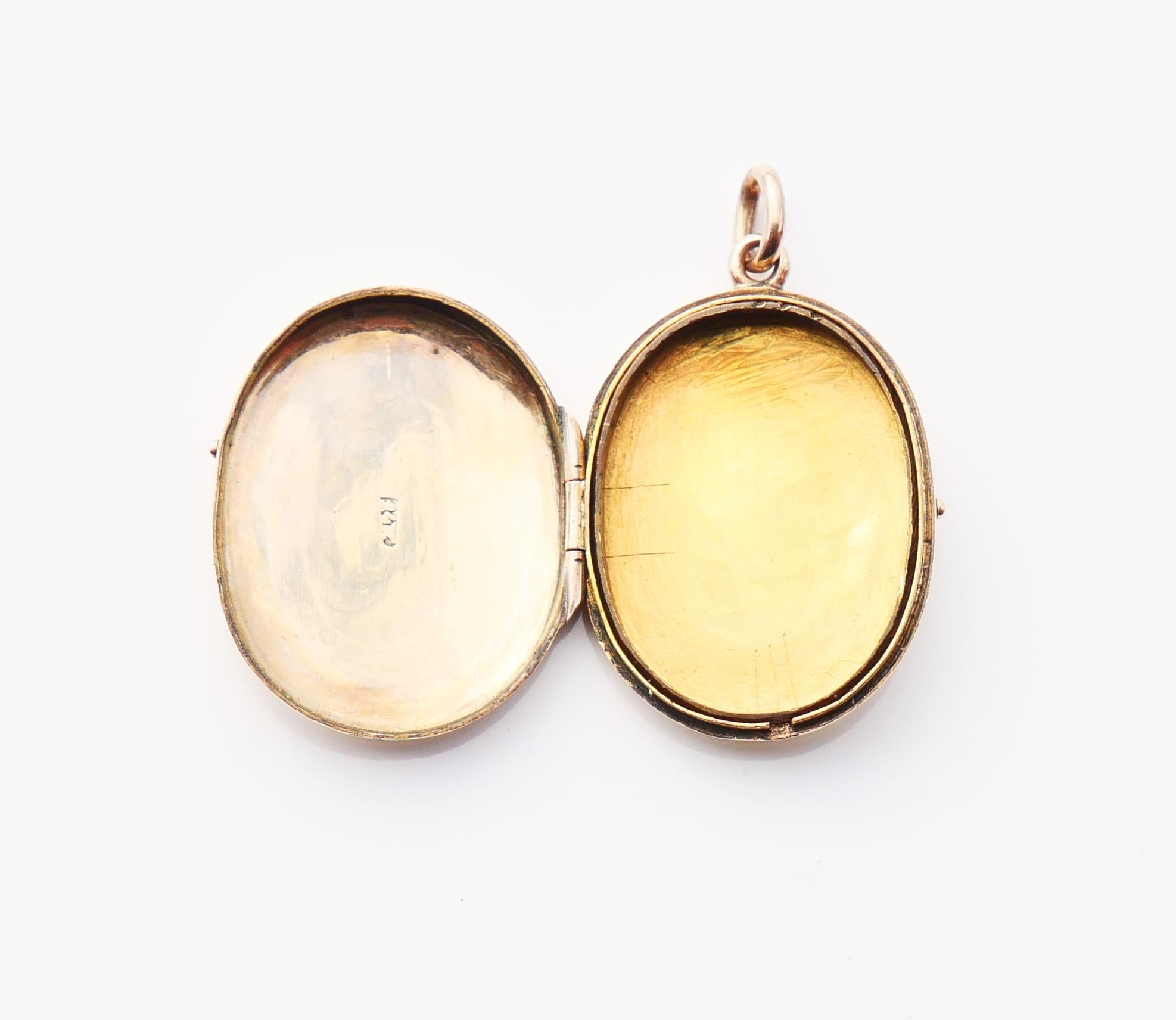 Pendentif médaillon allemand ancien ovale en or massif 14 carats 3,3 g en vente 2