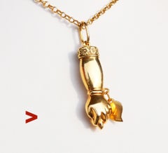 Antique German Mano Fico Pendant solid 18K / 2.66 gr