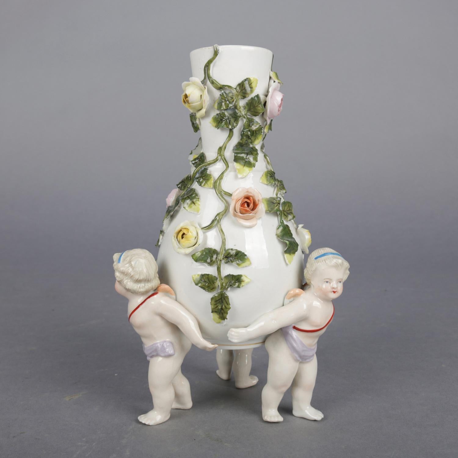Antique German Meissen Porcelain Figural Cherub and Rose Bud Vase, circa 1890 In Good Condition In Big Flats, NY