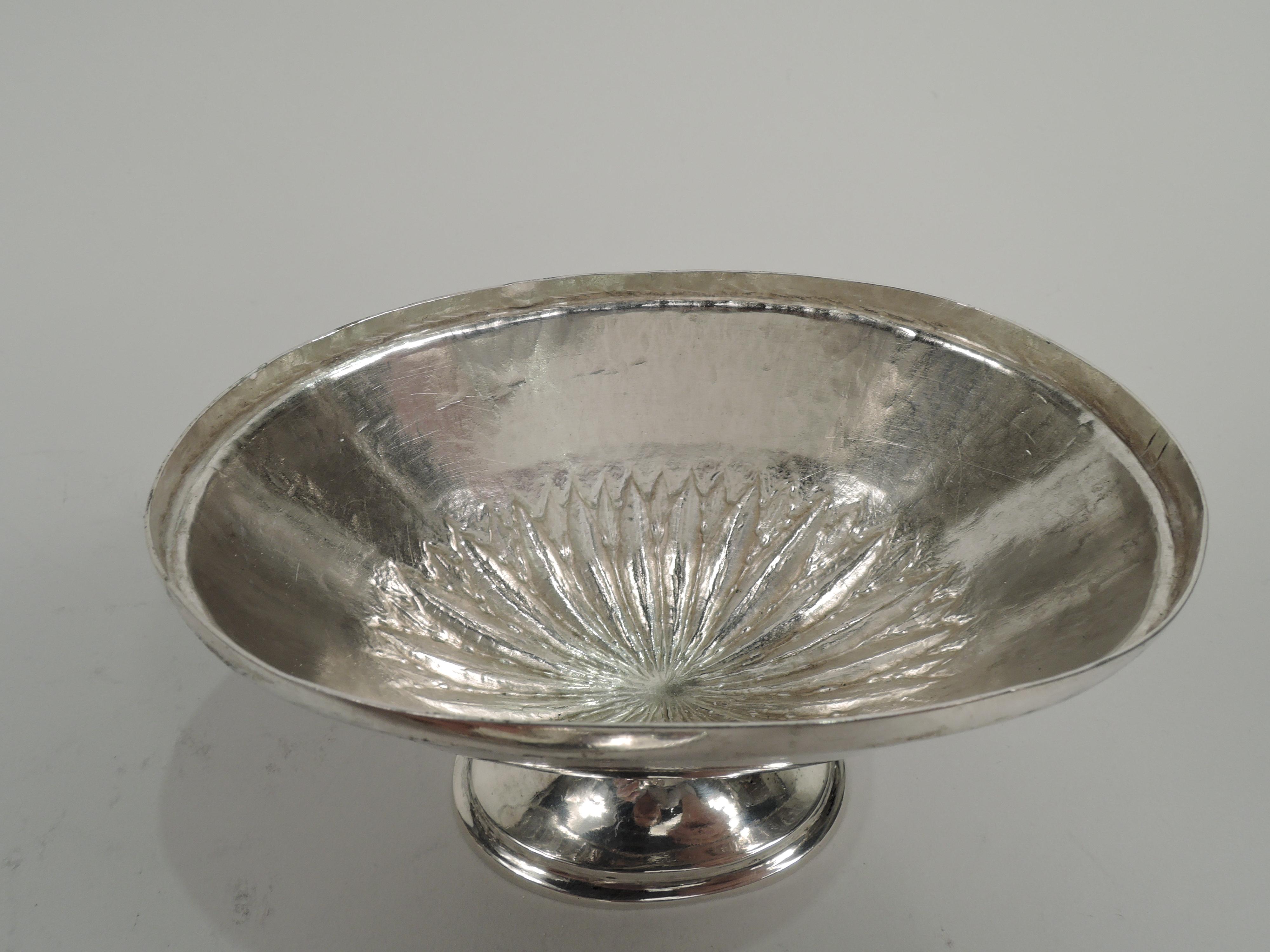 Antique German Neoclassical Silver Covered Urn For Sale 2