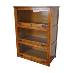 Bibliothèque ancienne en chêne allemand:: années 1930