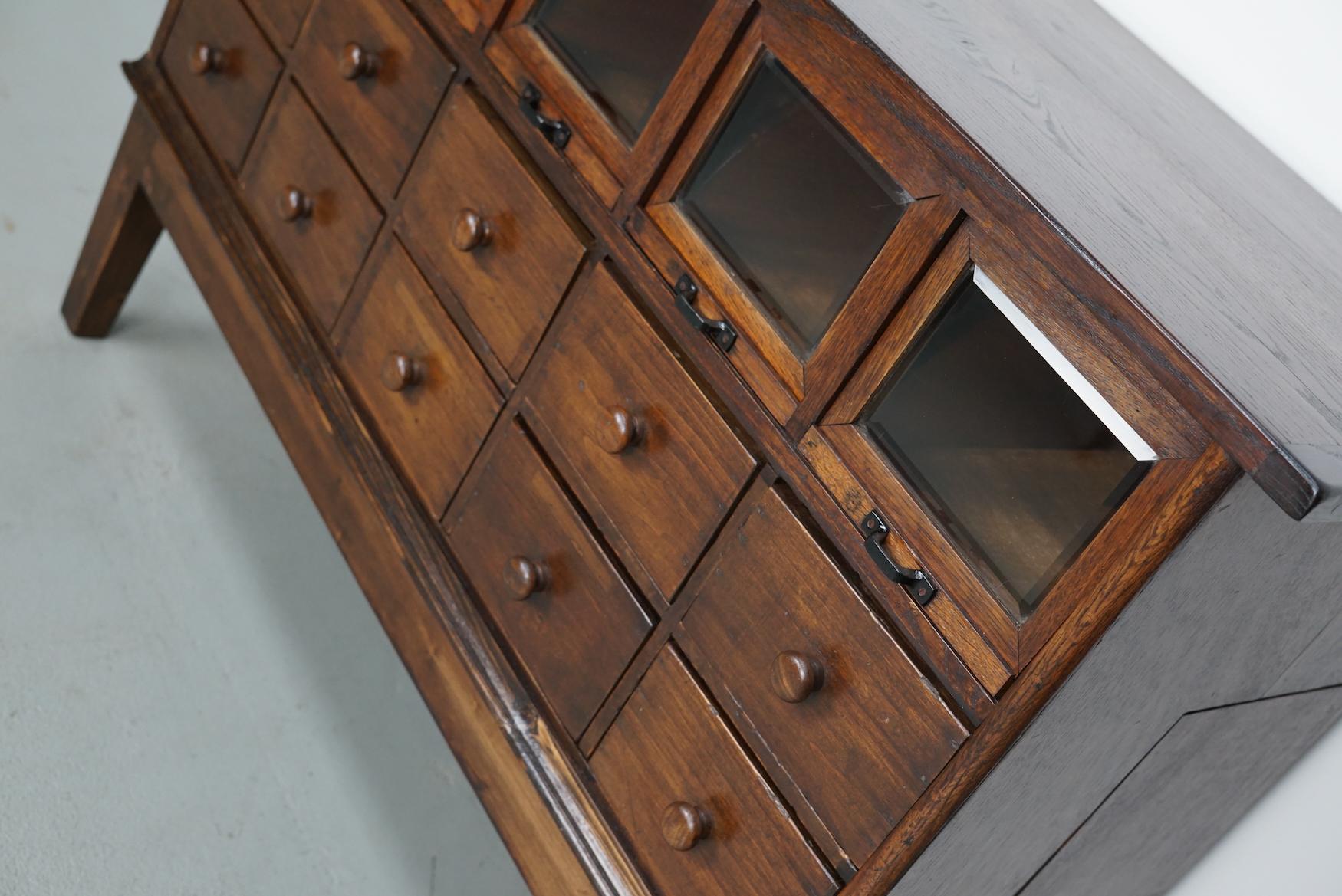 Antique German Oak Haberdashery Shop Cabinet, 1920/30s In Good Condition For Sale In Nijmegen, NL