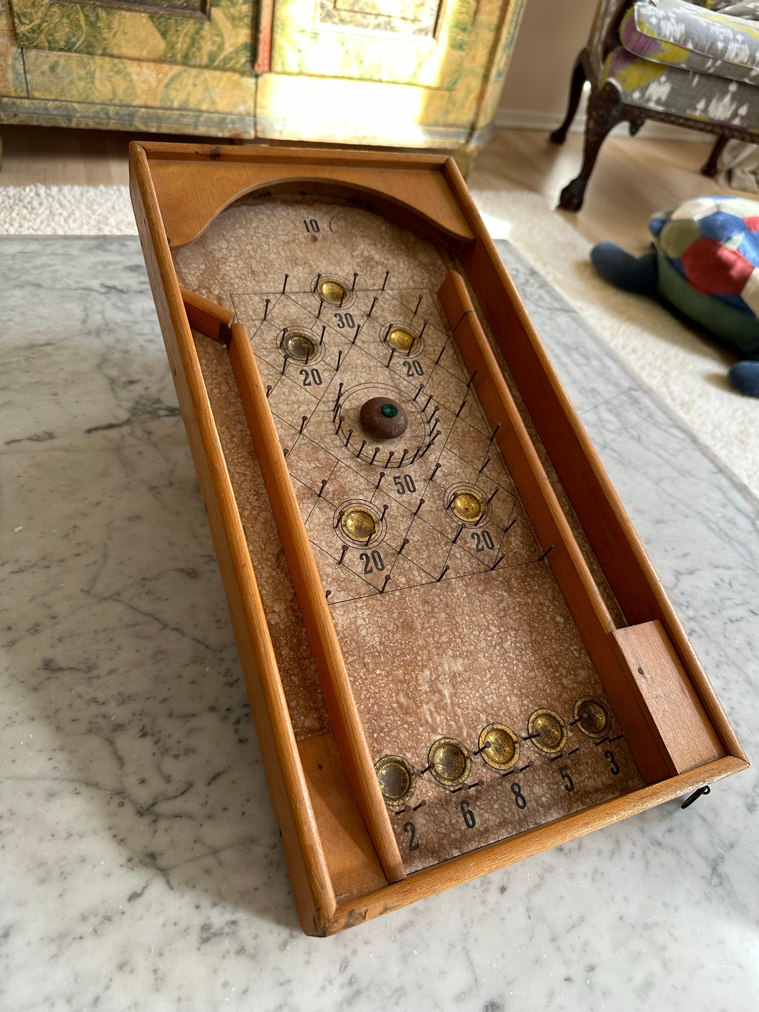 Antico flipper tedesco (1920 circa) - Raro oggetto da collezione con charme d'epoca In condizioni buone a Hamburg, DE