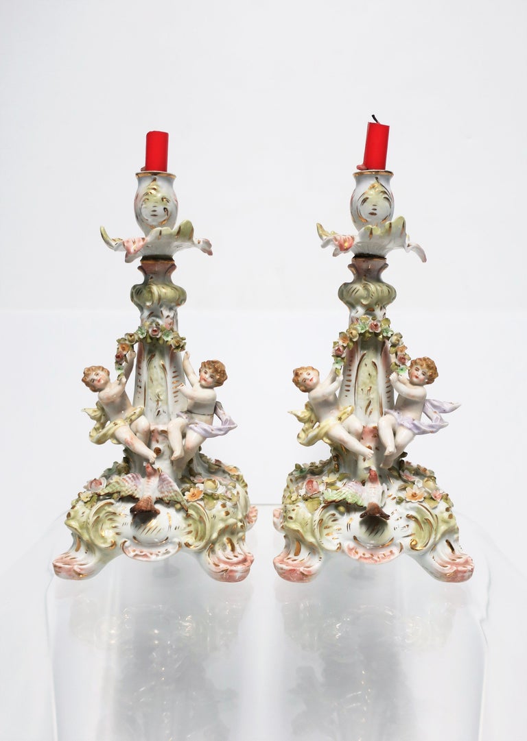 Antique Rococo German Porcelain Candlestick Holders with Putti, Pair  For Sale 3