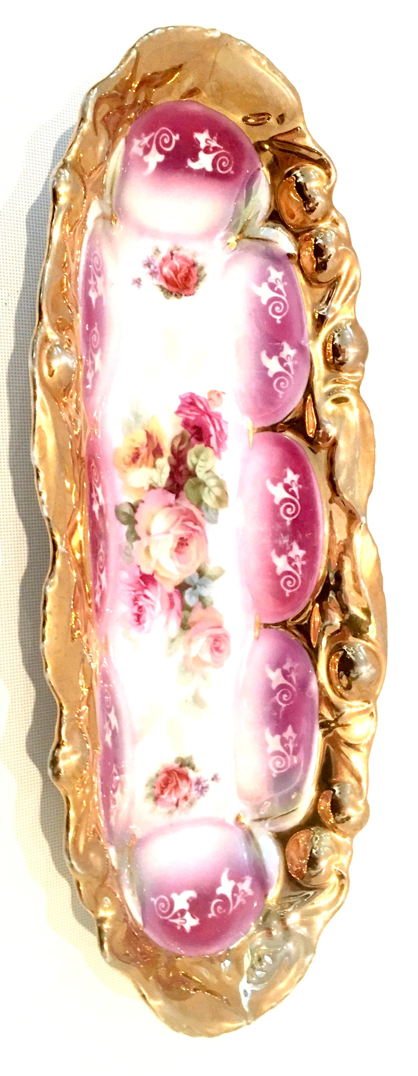 Antique German Porcelain Hand Painted 22-Karat Gold Oval Dish In Good Condition For Sale In West Palm Beach, FL