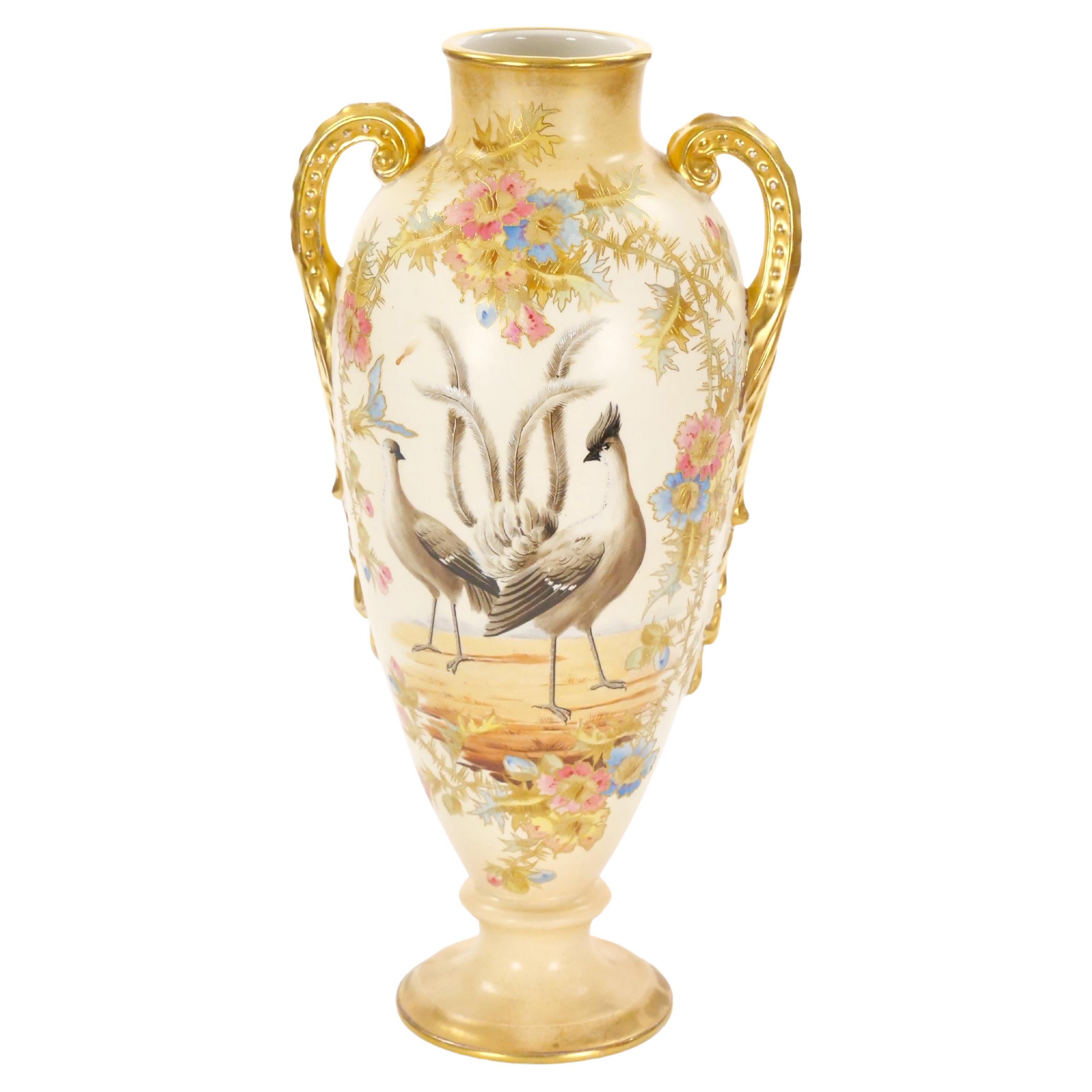 Jarrón decorativo antiguo de porcelana alemana pintada a mano / dorada