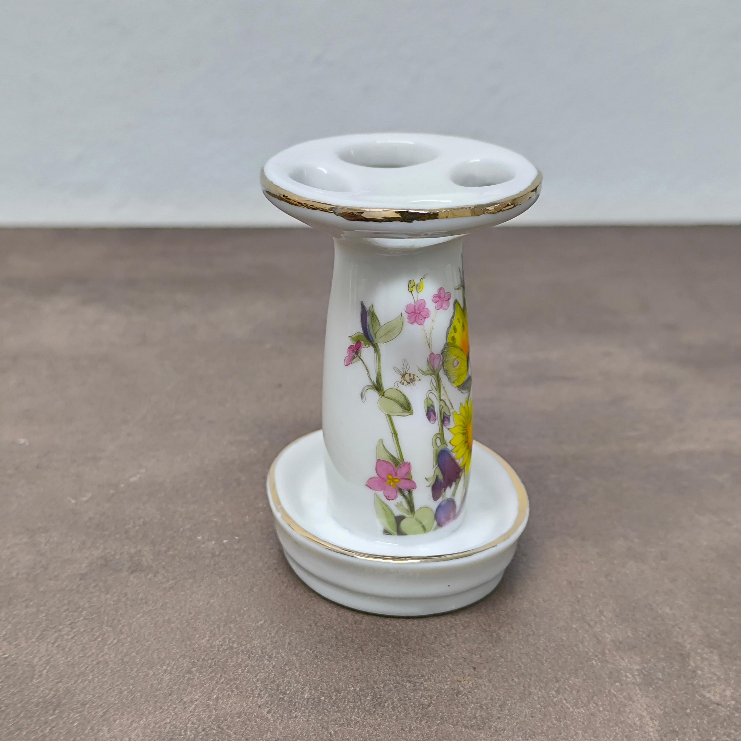 Ancien porte-sel et poivre en porcelaine allemande et vase à fleurs - Cadeau prêt à l'emploi en vente 5