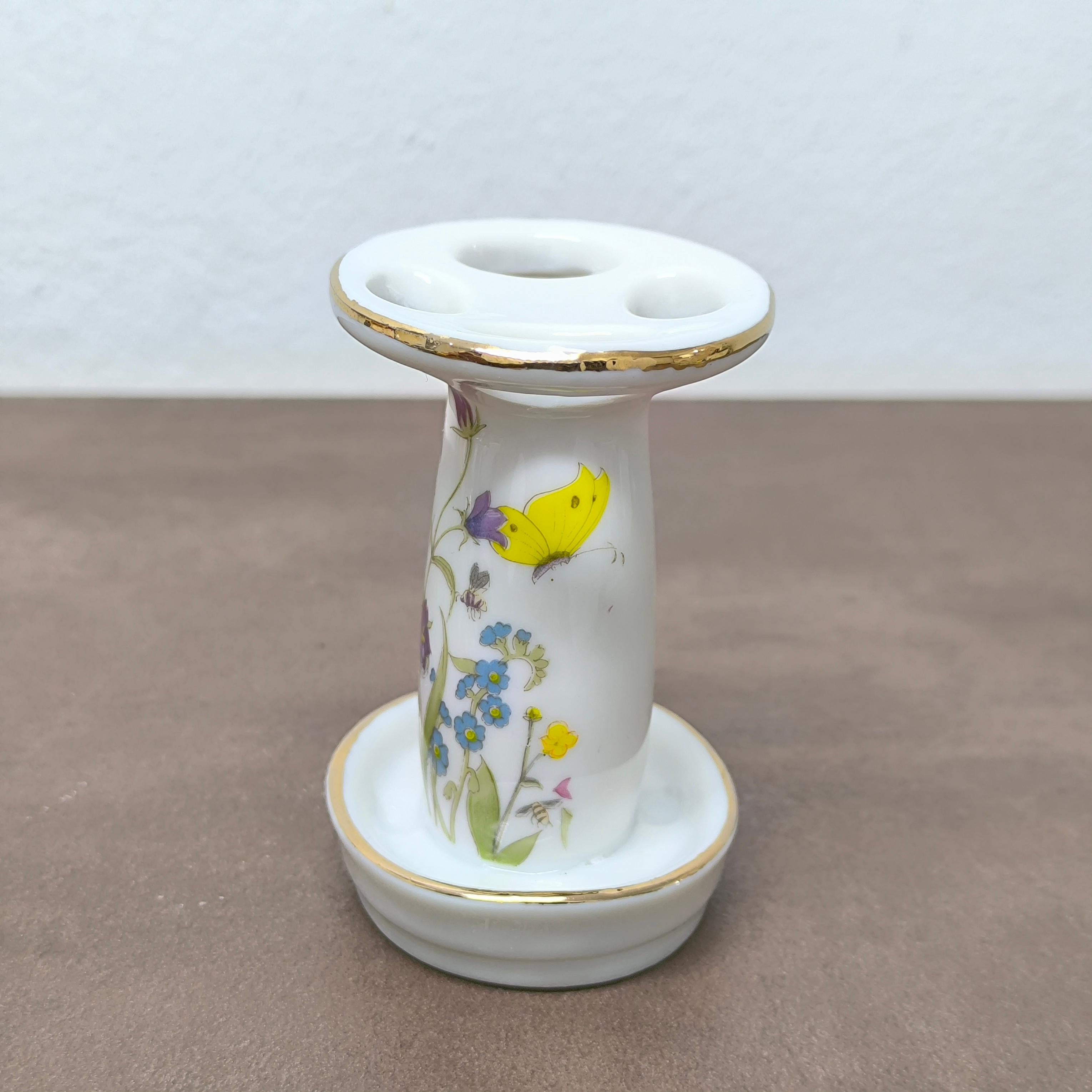 Ancien porte-sel et poivre en porcelaine allemande et vase à fleurs - Cadeau prêt à l'emploi en vente 7