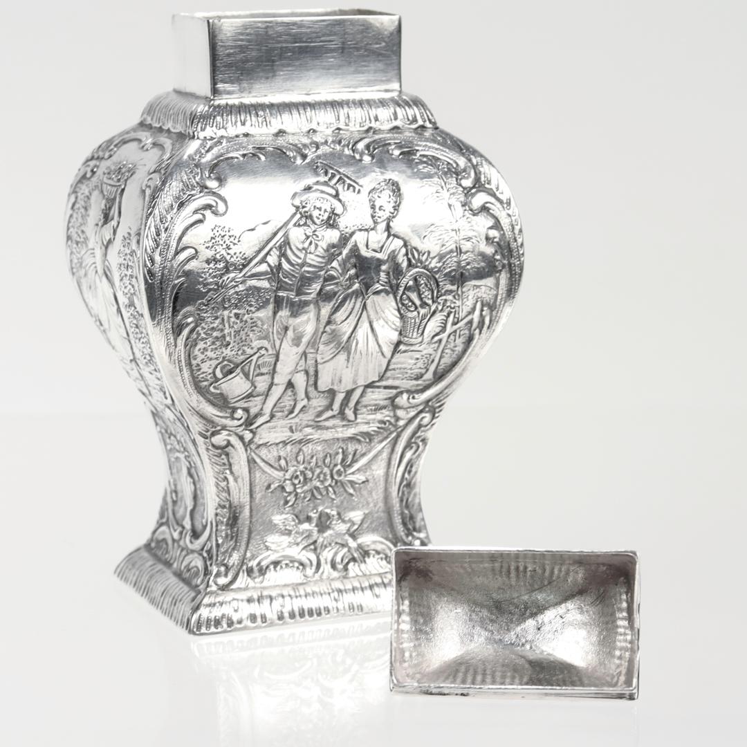 Antique German Pseudo-Hanau .800 Silver Repoussé Tea Caddy by Georg Roth & Co. For Sale 3