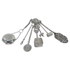Antica Chatelaine da donna in argento di epoca rinascimentale tedesca