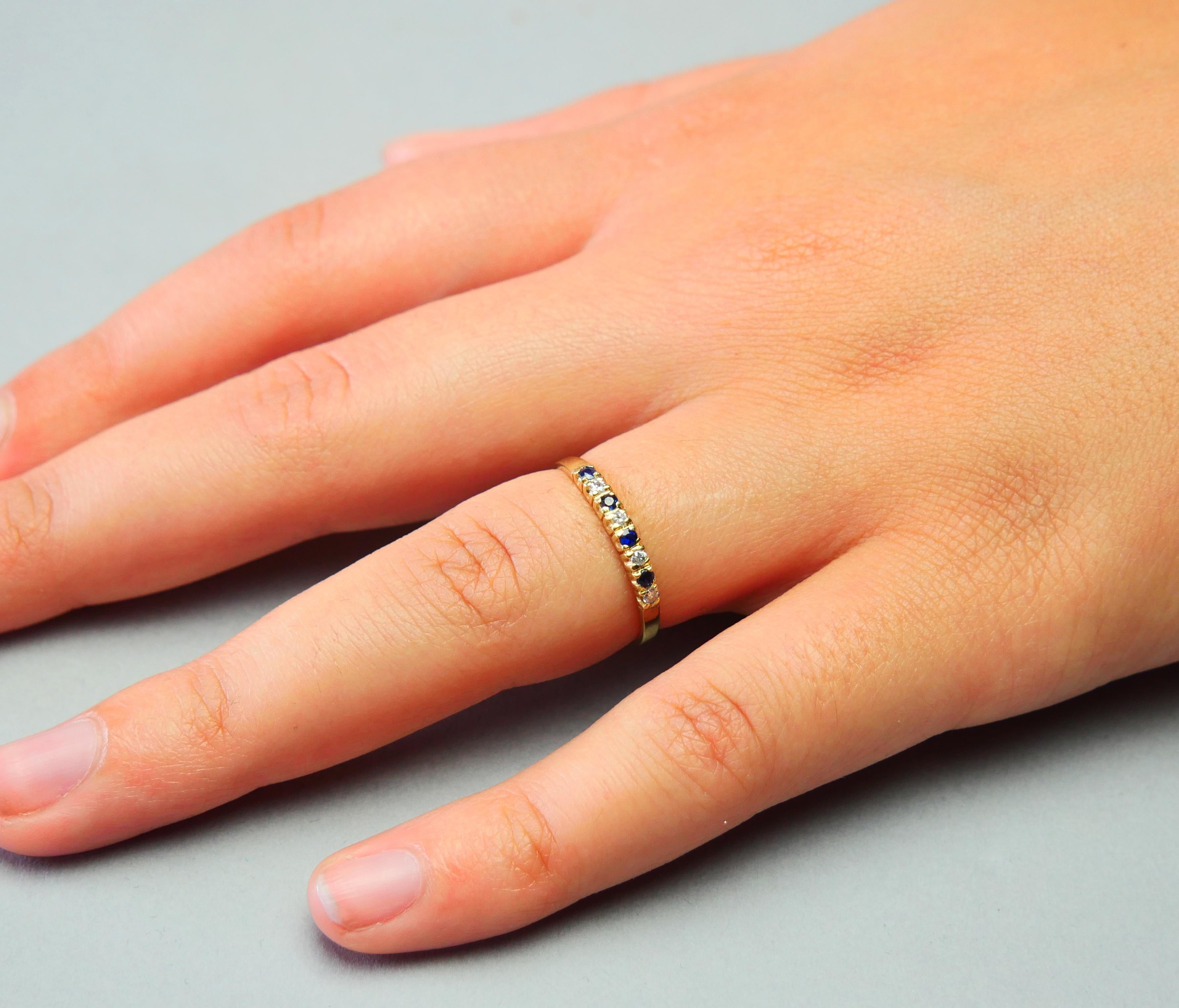 Donna Anello antico tedesco con diamanti e zaffiri in oro giallo 14K Ø 6,25 US / 1,1gr in vendita