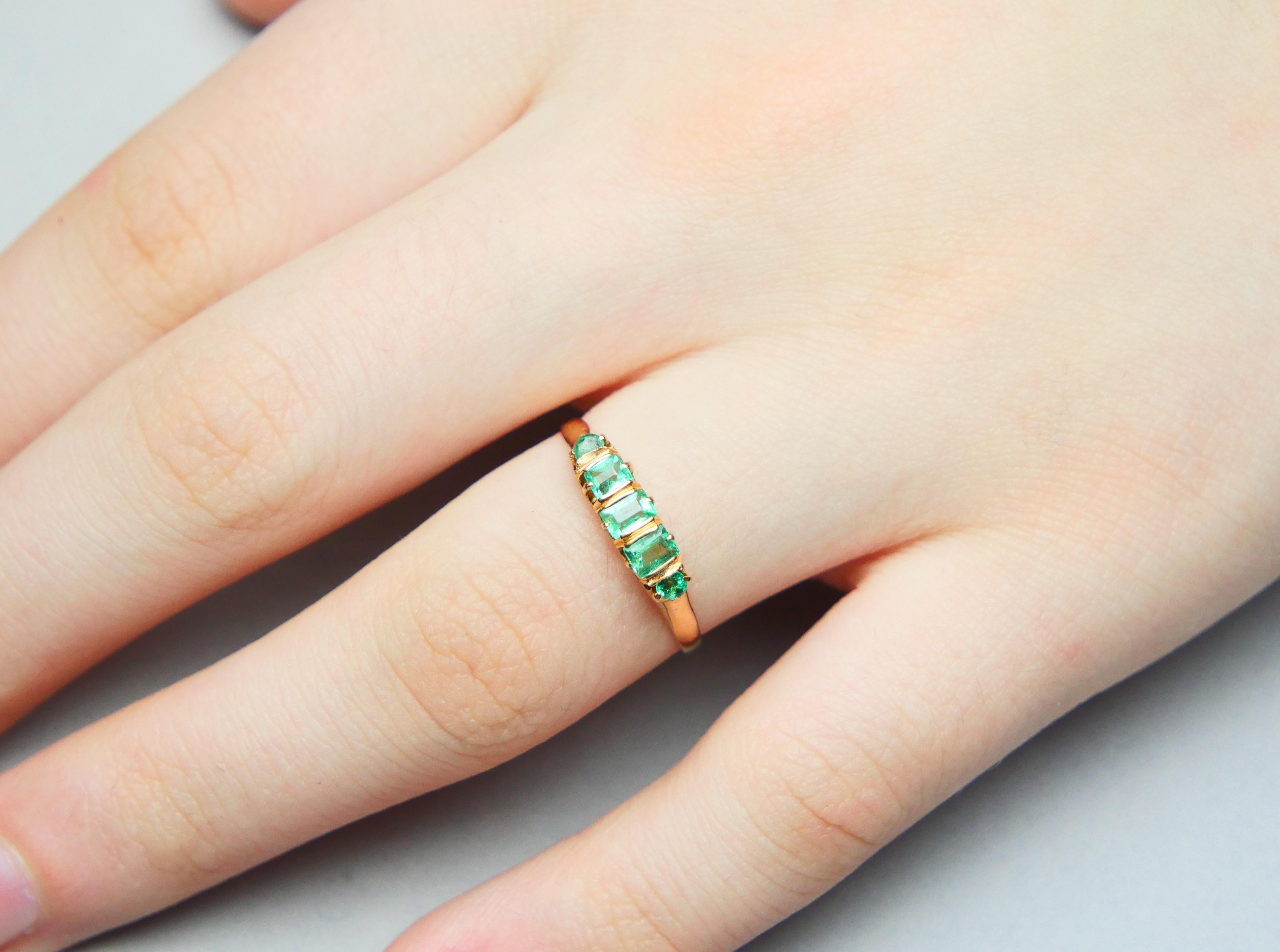 Antique German Ring natural 0.7 ctw Emeralds solid 18K Gold Ø 8US / 1.7 gr 5