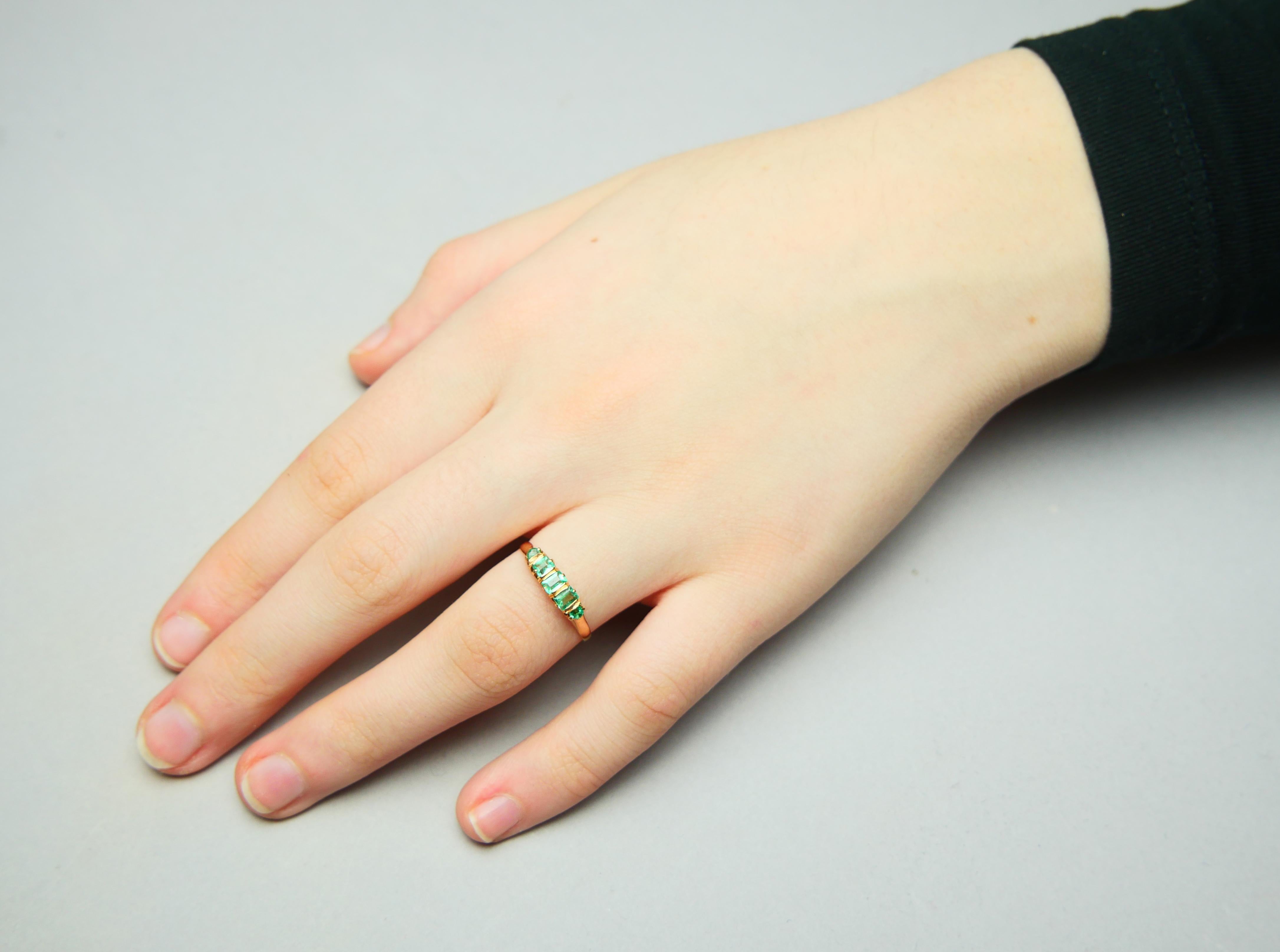 Antique German Ring natural 0.7 ctw Emeralds solid 18K Gold Ø 8US / 1.7 gr 4