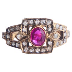 Antiker deutscher Ring mit einem natürlichen Rubin von 0,7 Karat und Diamanten, aus massivem 18-karätigem Gold, Ø US 7,25 / 3,6 g