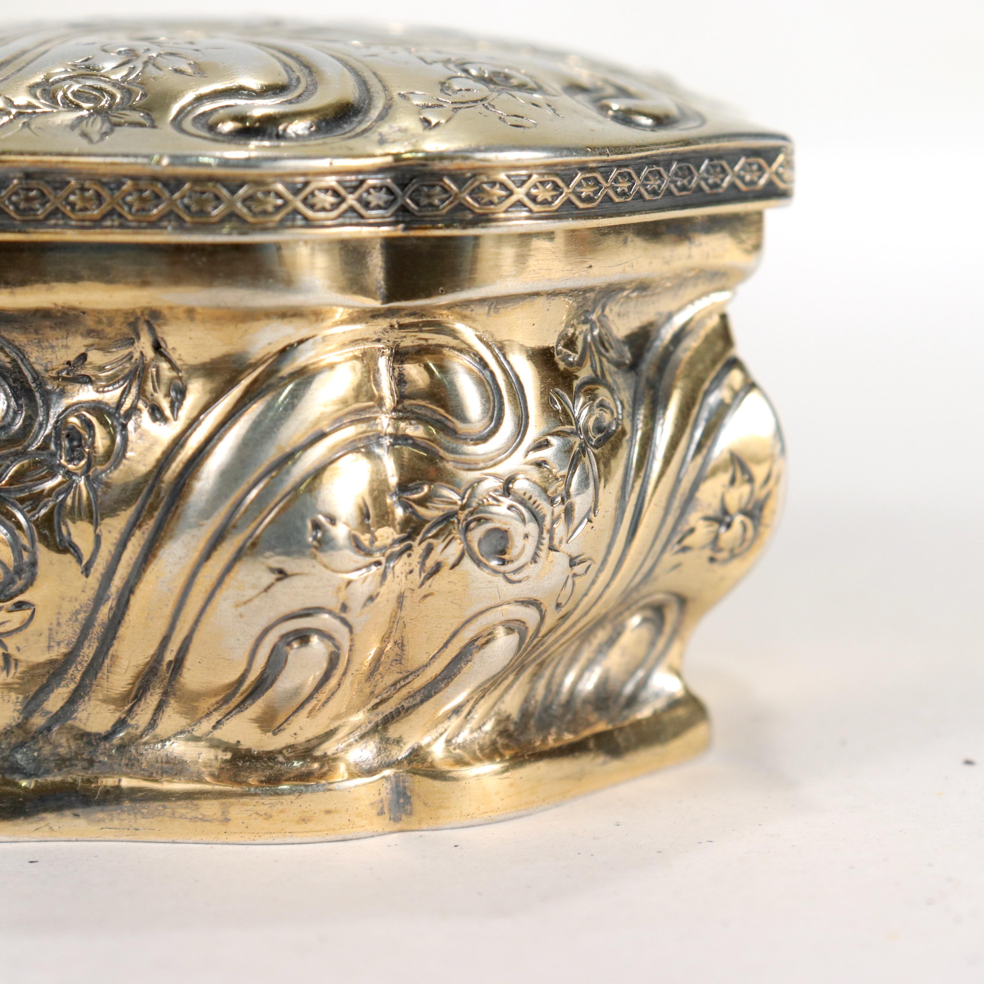 Antique German Rococo Revival Silver Dresser / Snuff Box by Gebrüder Dingeldein For Sale 6