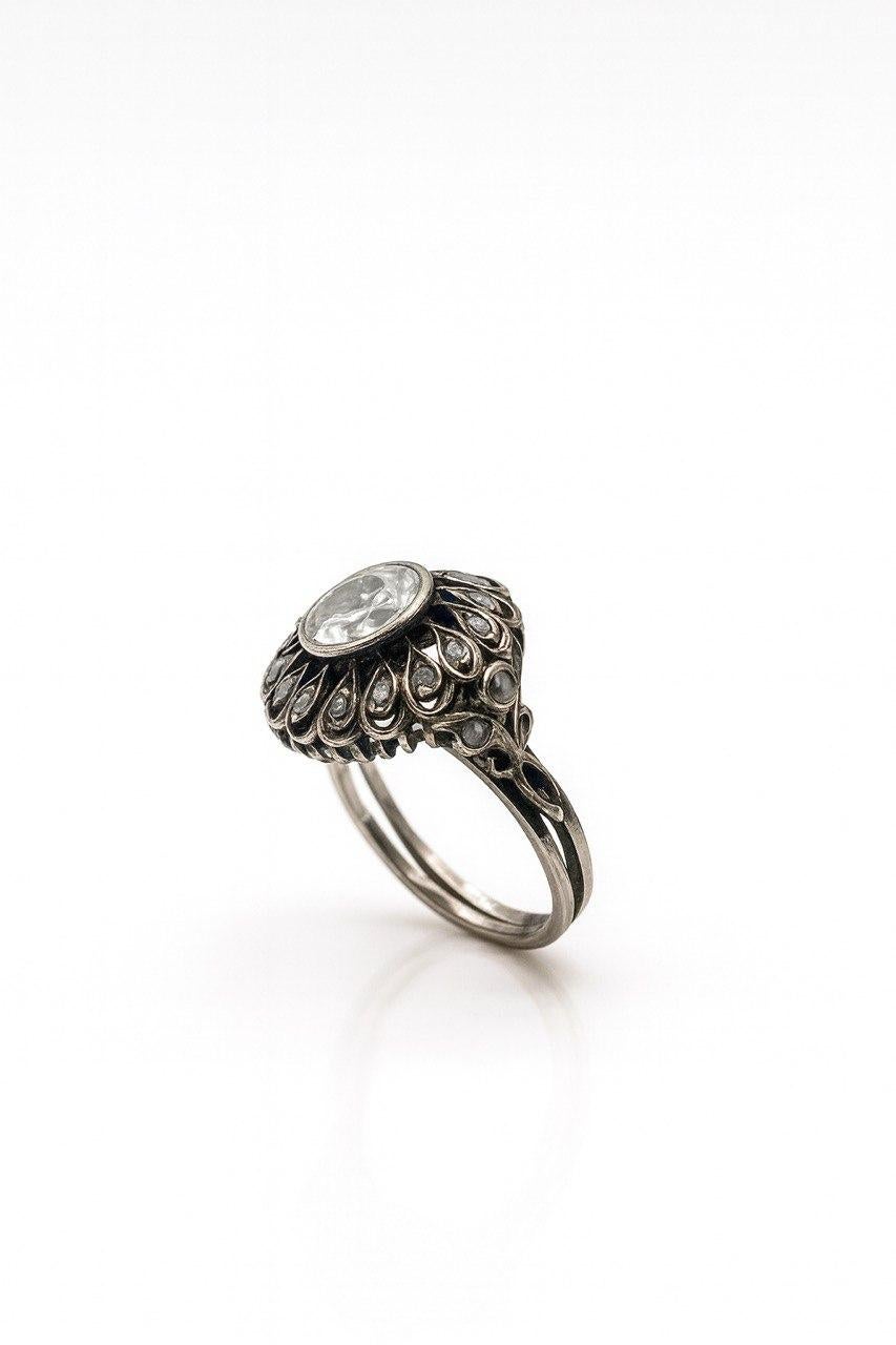 Bague ancienne allemande en forme de rose . en vente 1