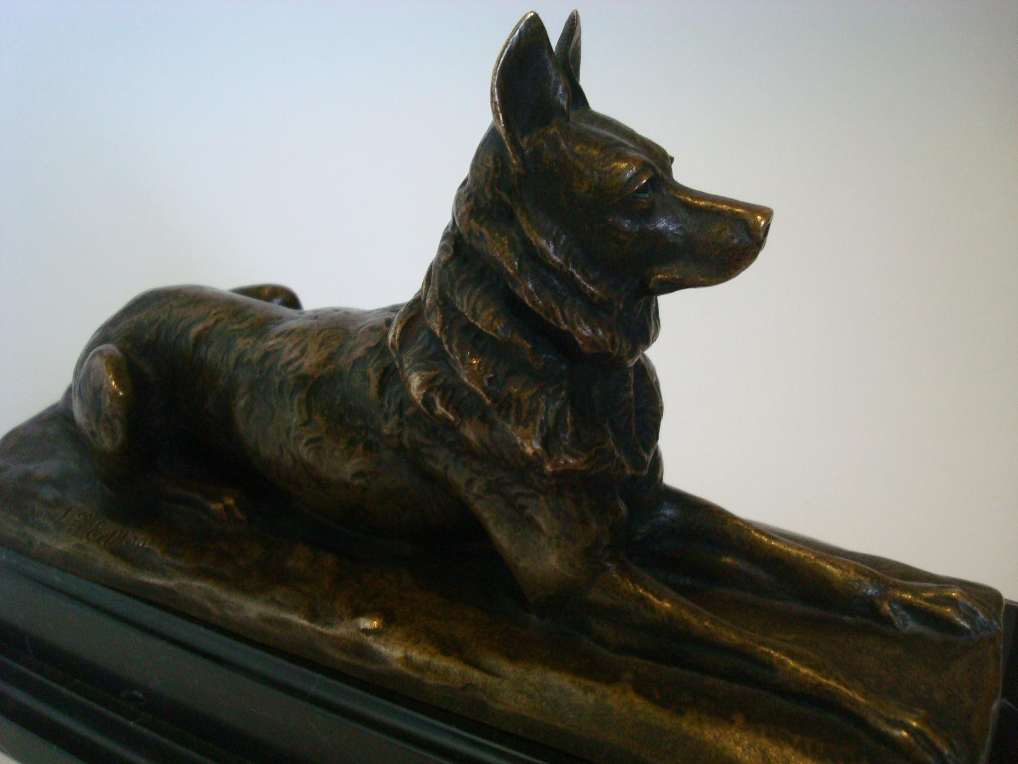 Antique German Shepherd Bronze Sculpture of Dog by Pierre Nicolas Tourgueneff 1