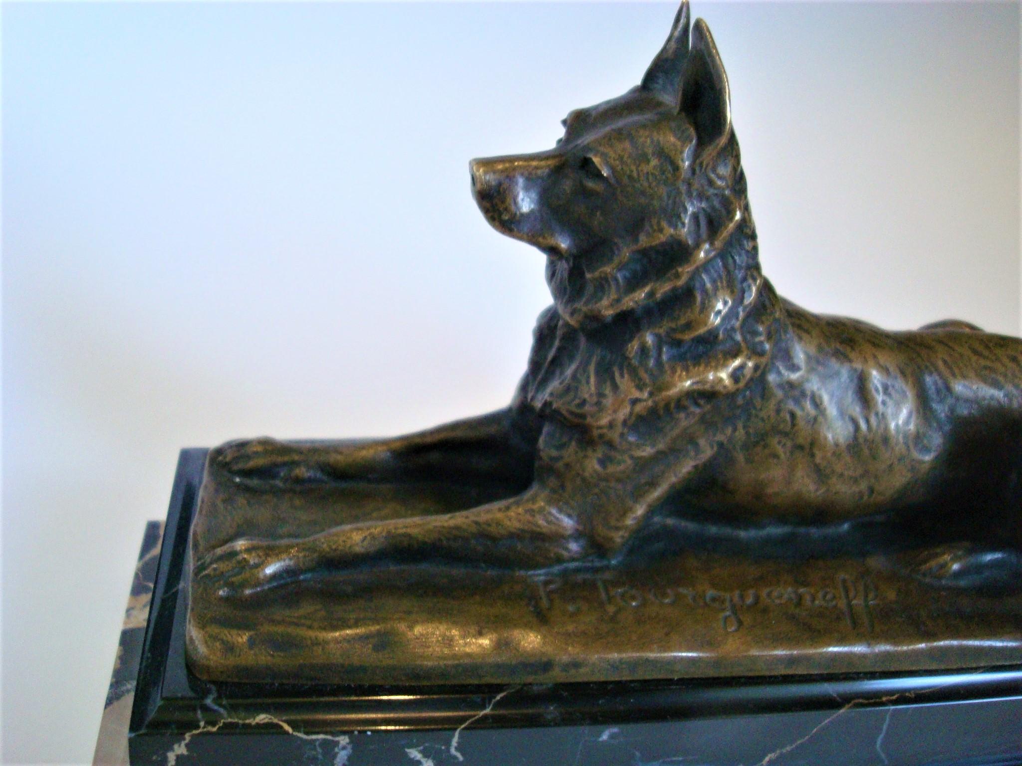 Antique German Shepherd Bronze Sculpture of Dog by Pierre Nicolas Tourgueneff In Good Condition In Buenos Aires, Olivos