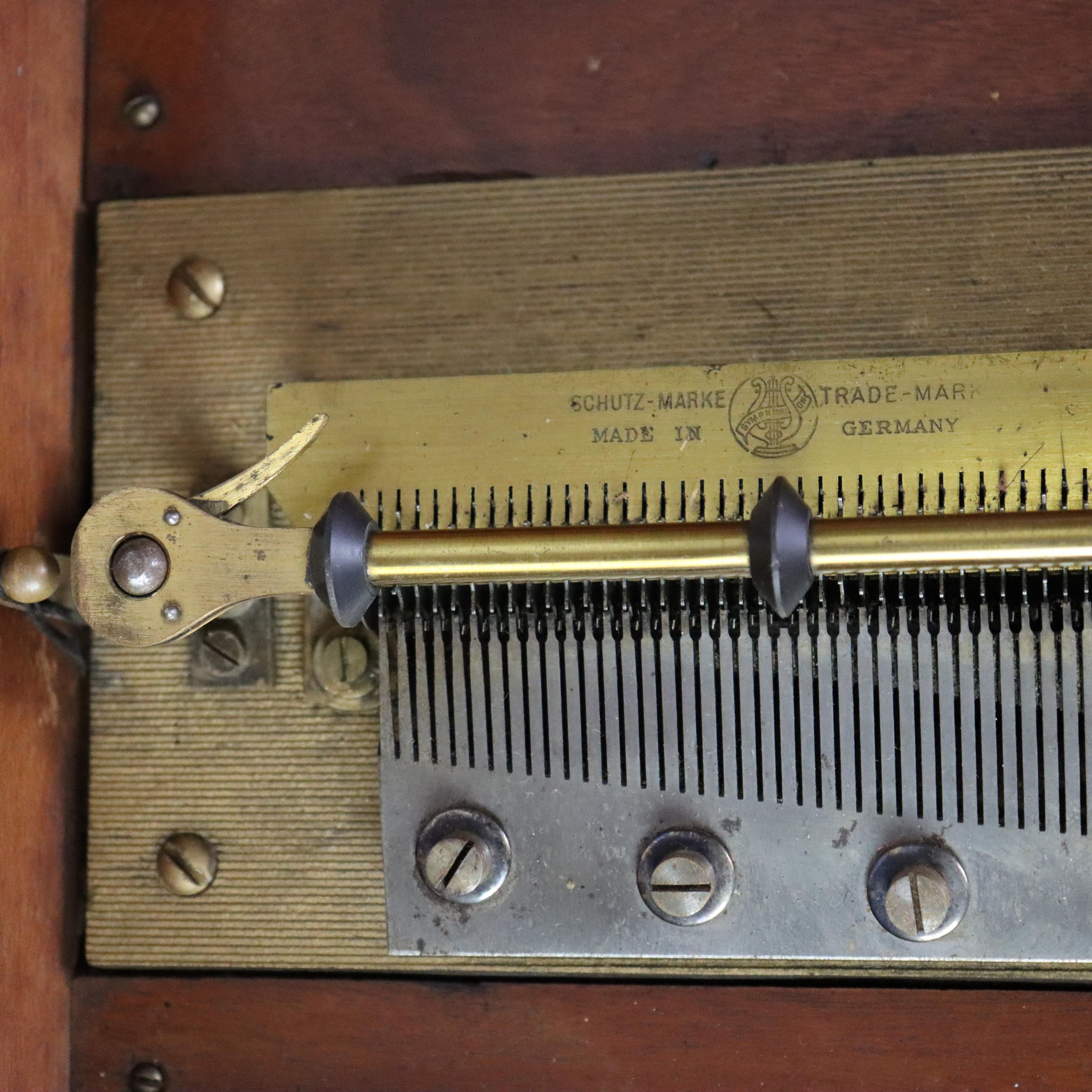 Antiker deutscher Shultz Marke Plattenspieler mit acht Platten C1890 im Angebot 5