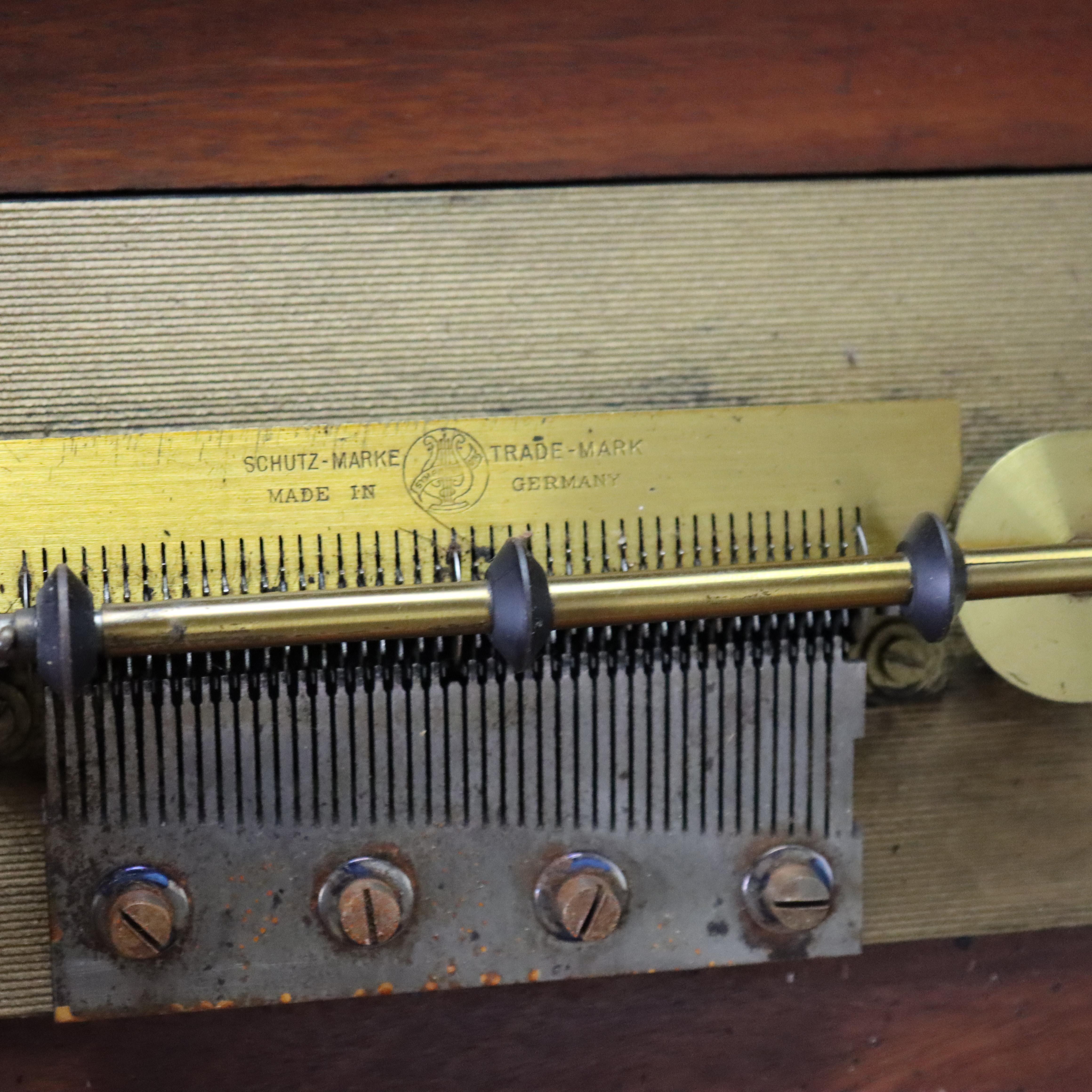 Antiker deutscher Shultz Marke Plattenspieler mit acht Platten C1890 im Angebot 4