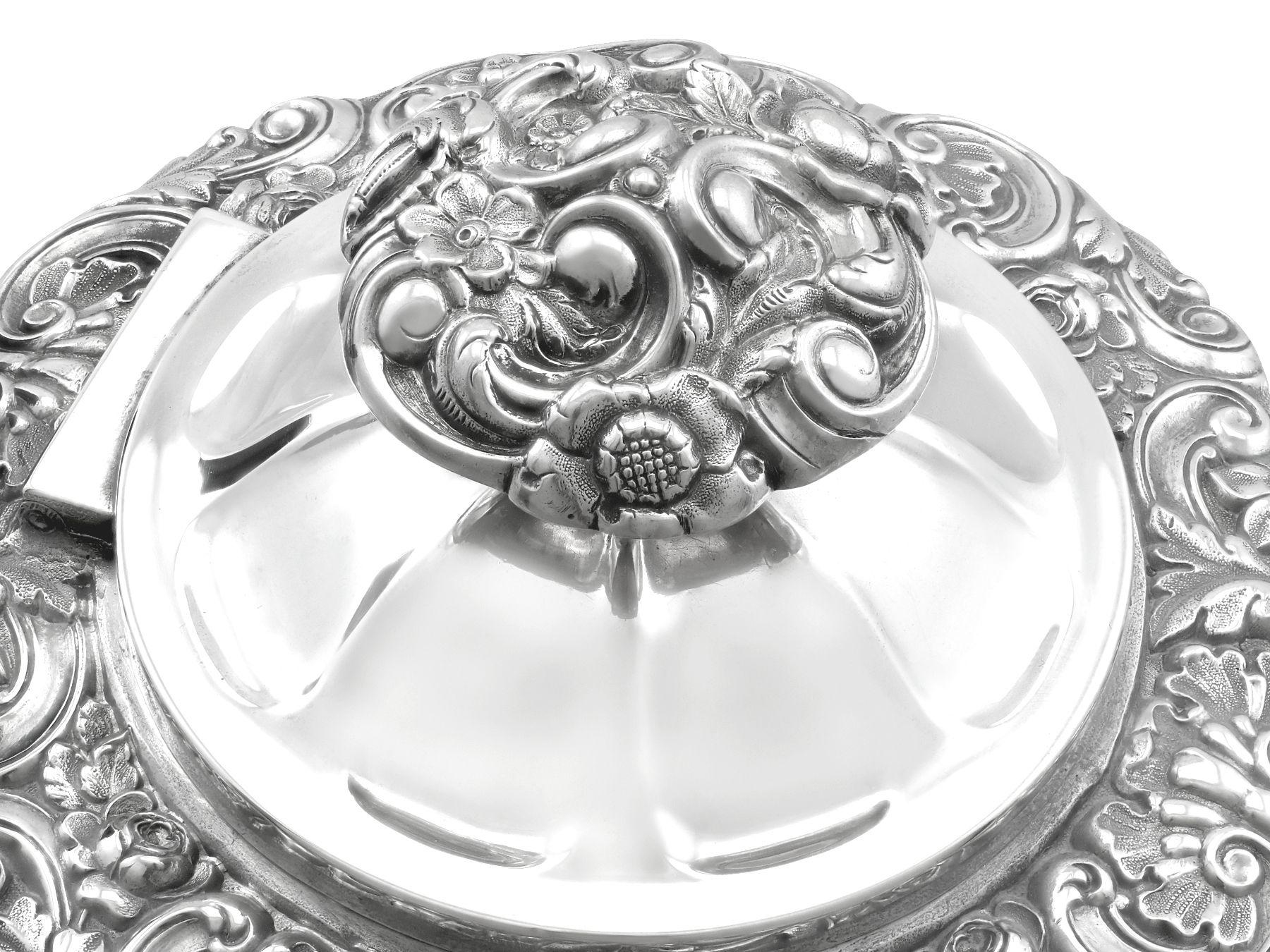 Antiker deutscher Silber-Couchtisch aus der Zeit um 1850 im Angebot 3