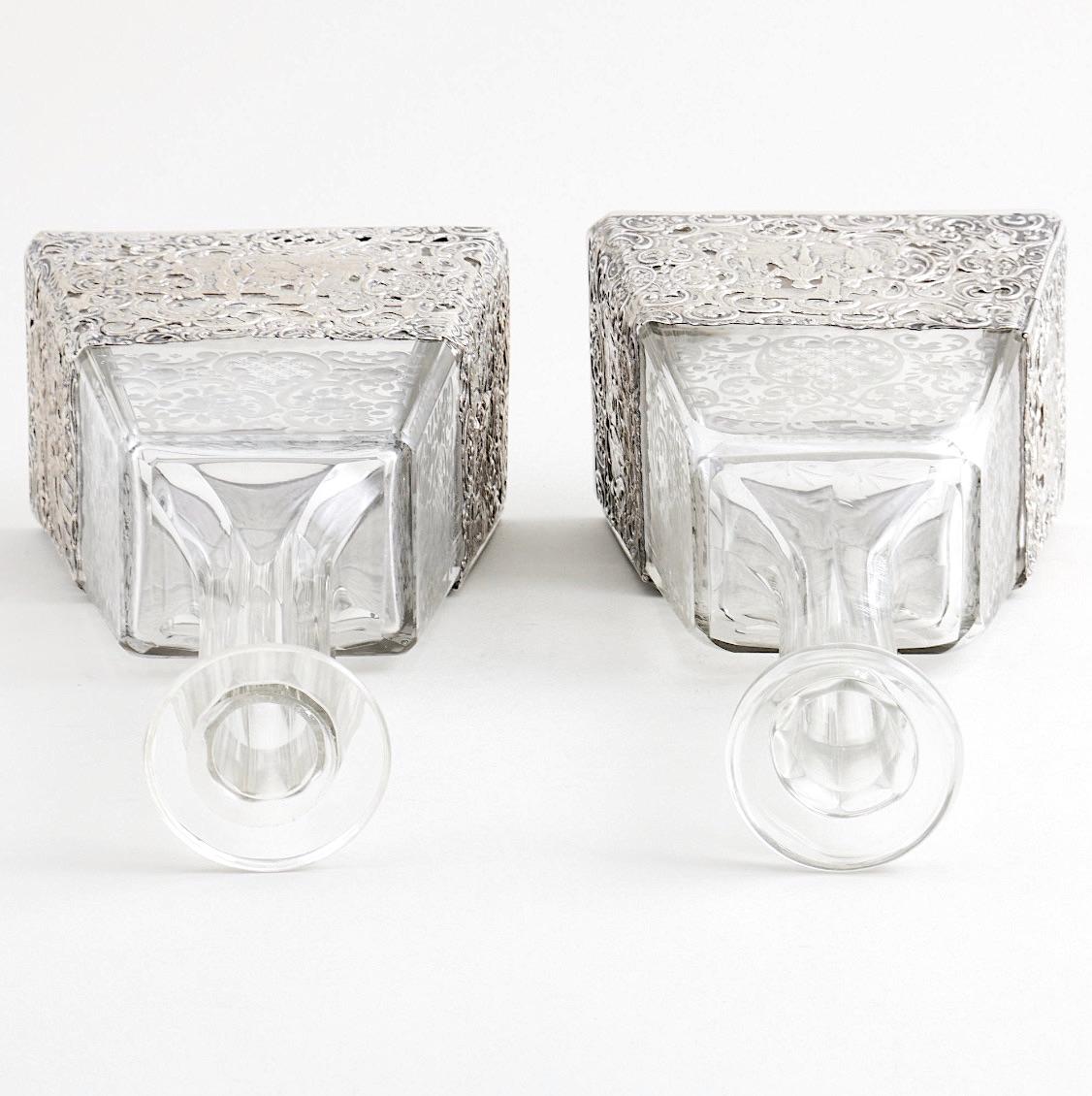 Antiguo decantador alemán de bar de plata sobredorada y cristal grabado en Bueno estado para la venta en Tarry Town, NY