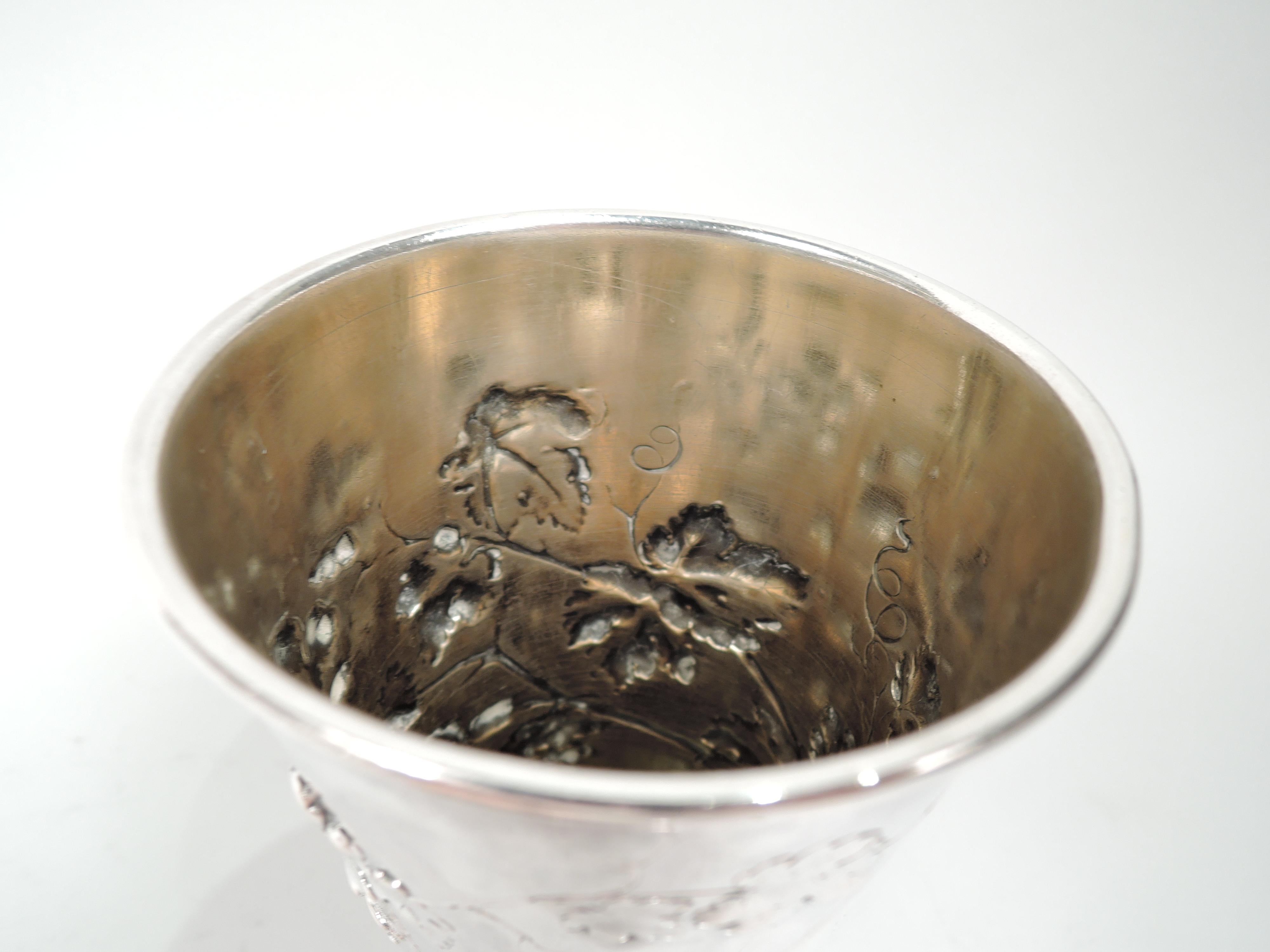 Antique German Silver Wine Cup with Fruiting Grapevine In Good Condition In New York, NY