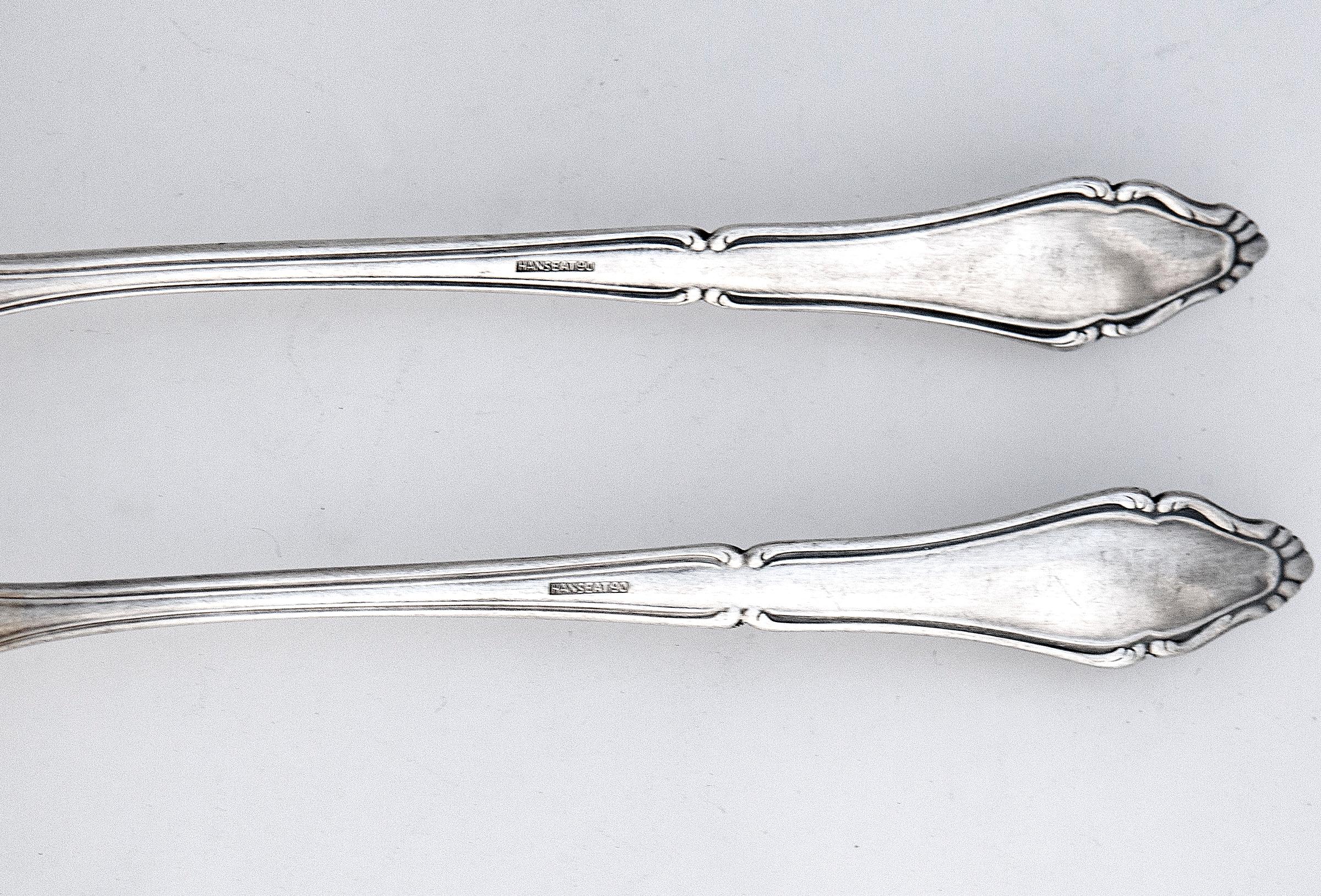 Allemand Fourchettes à cornichon anciennes en métal argenté allemand, set/2 en vente