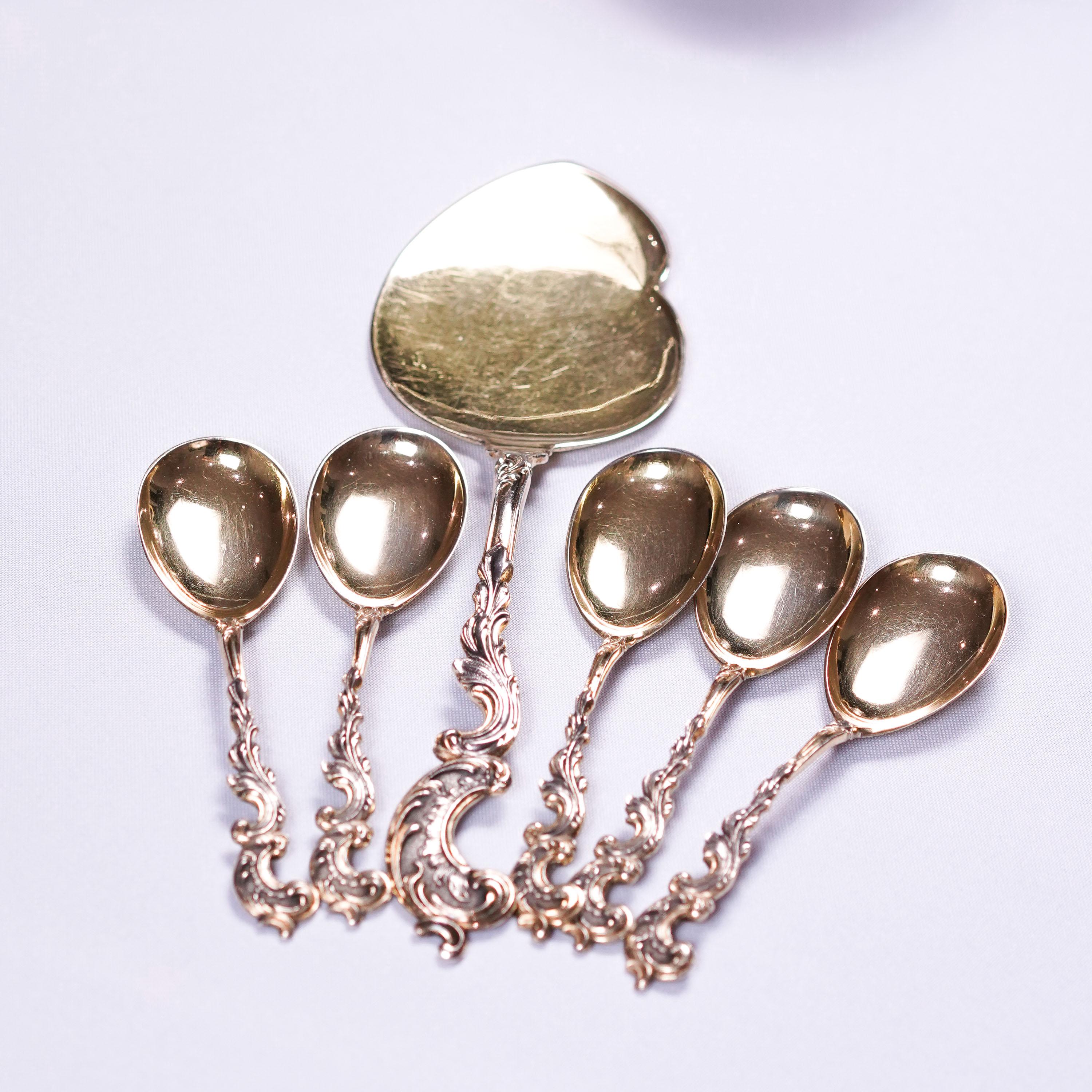 Antique German Solid Silver Icecream Server & Spoons in Rococo Style - c.1900 For Sale 2