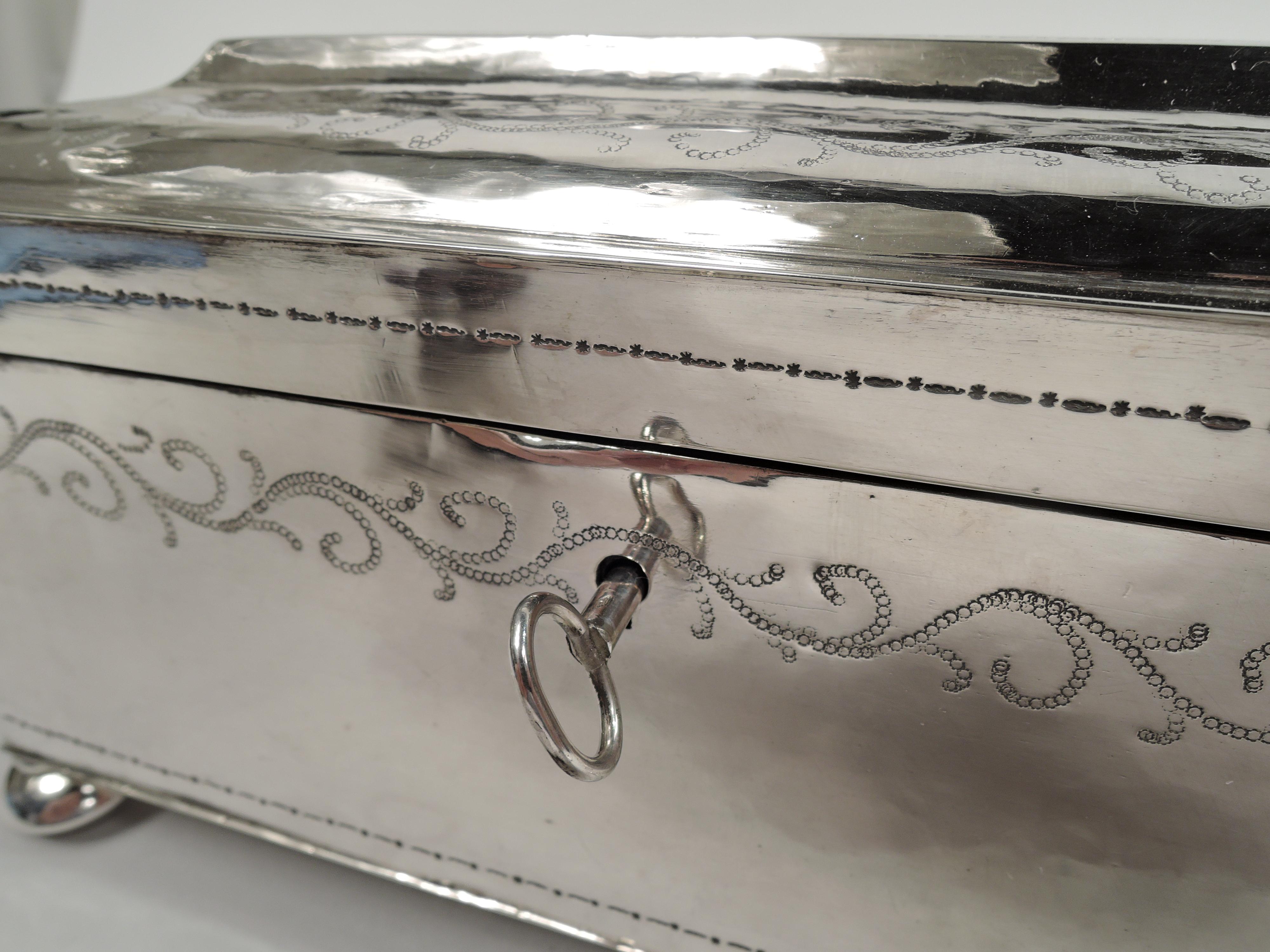 20th Century Antique German Sterling Silver Box with Naif Pastoral Decoration For Sale