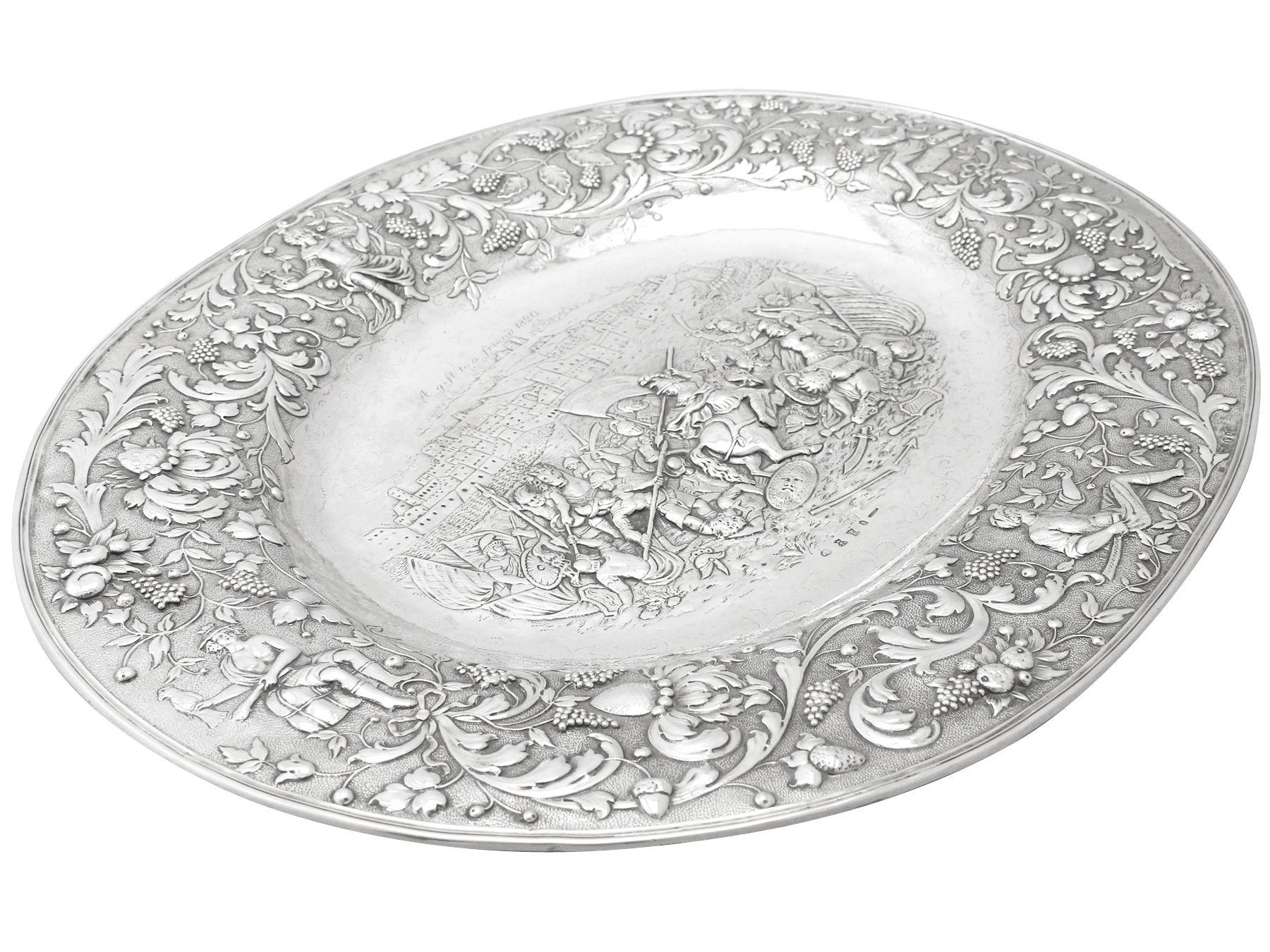Antique German Sterling Silver Charger Plate In Excellent Condition For Sale In Jesmond, Newcastle Upon Tyne