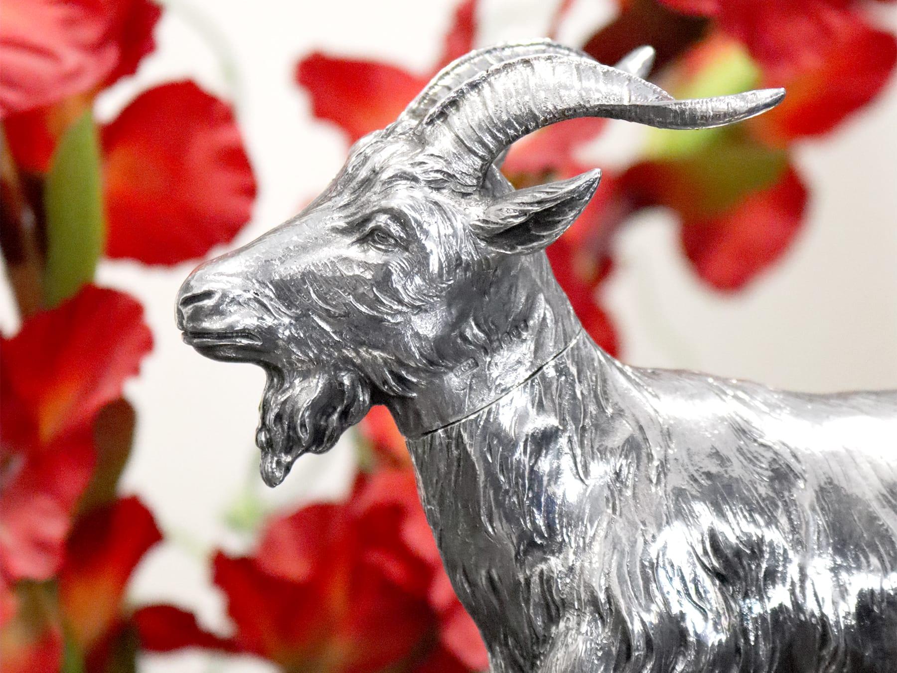 Antique German Sterling Silver Goat Sugar Box 1901 im Zustand „Hervorragend“ im Angebot in Jesmond, Newcastle Upon Tyne