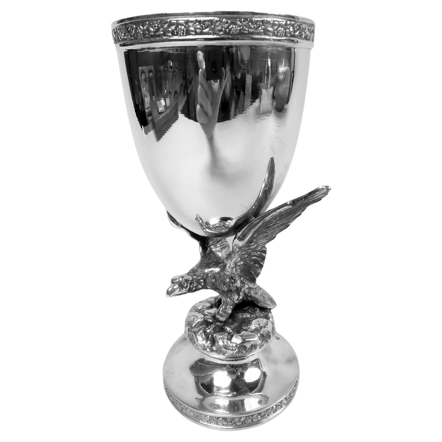 Antigua copa alemana de plata de ley con águila imperial en venta