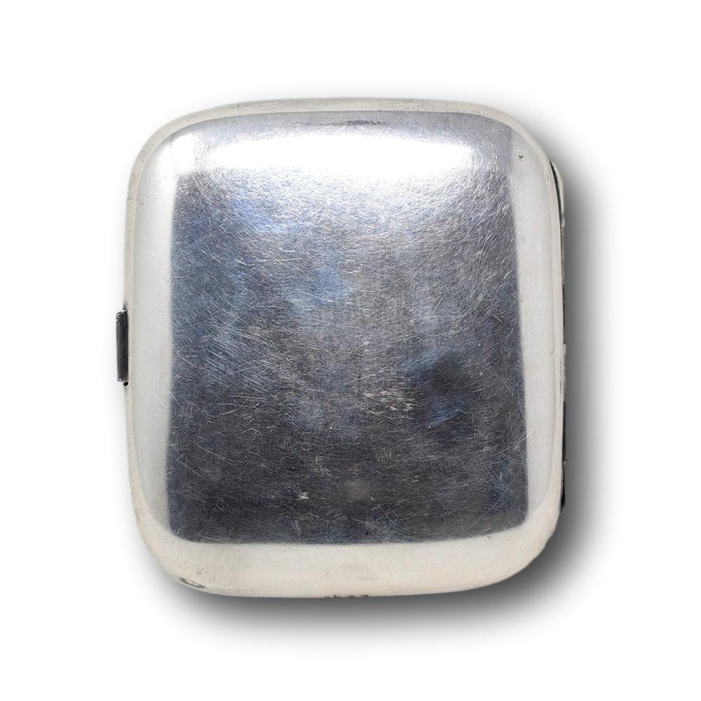 Allemand Ancien étui à cigarettes allemand WMF pour patins à roulettes en vente