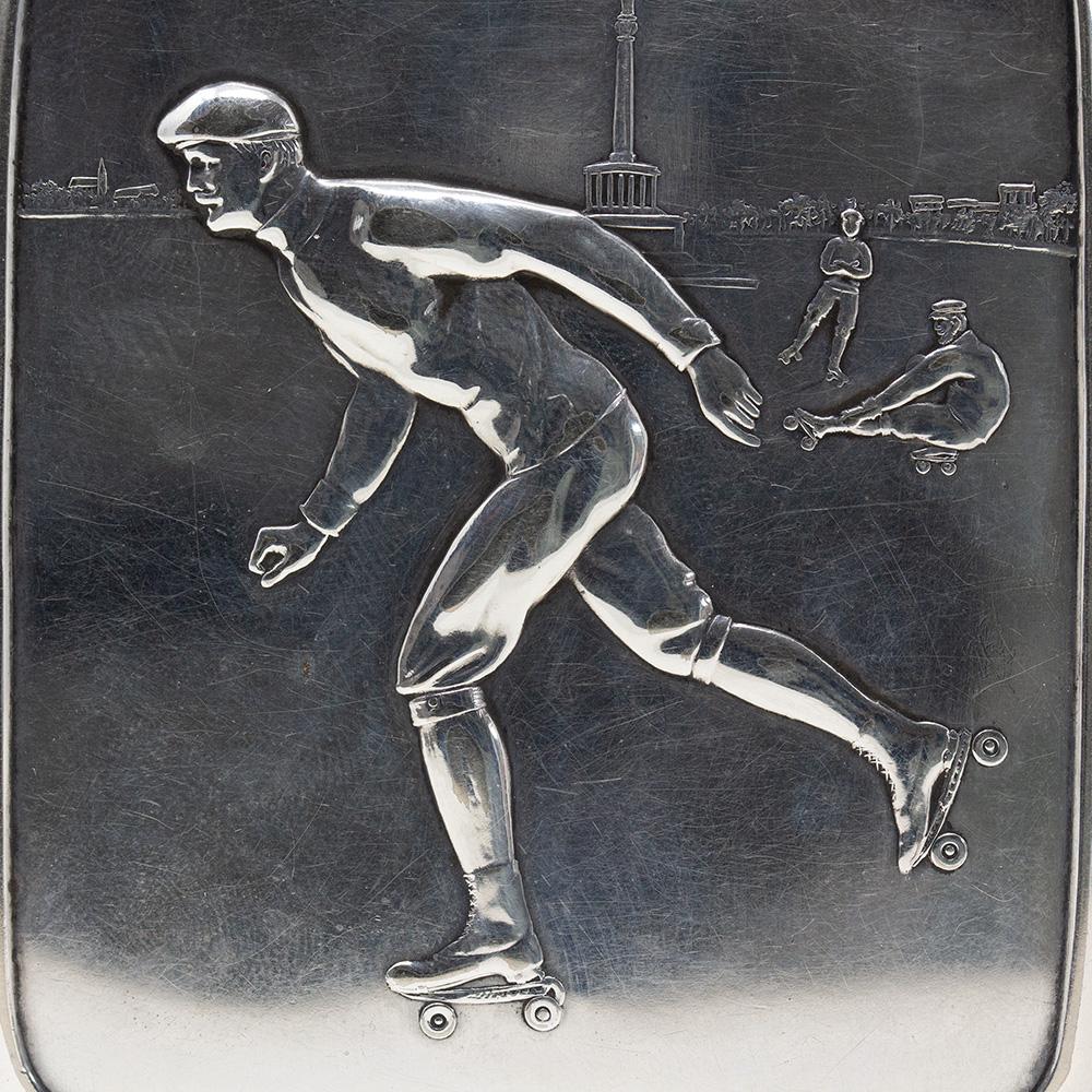 Ancien étui à cigarettes allemand WMF pour patins à roulettes Bon état - En vente à Newark, England