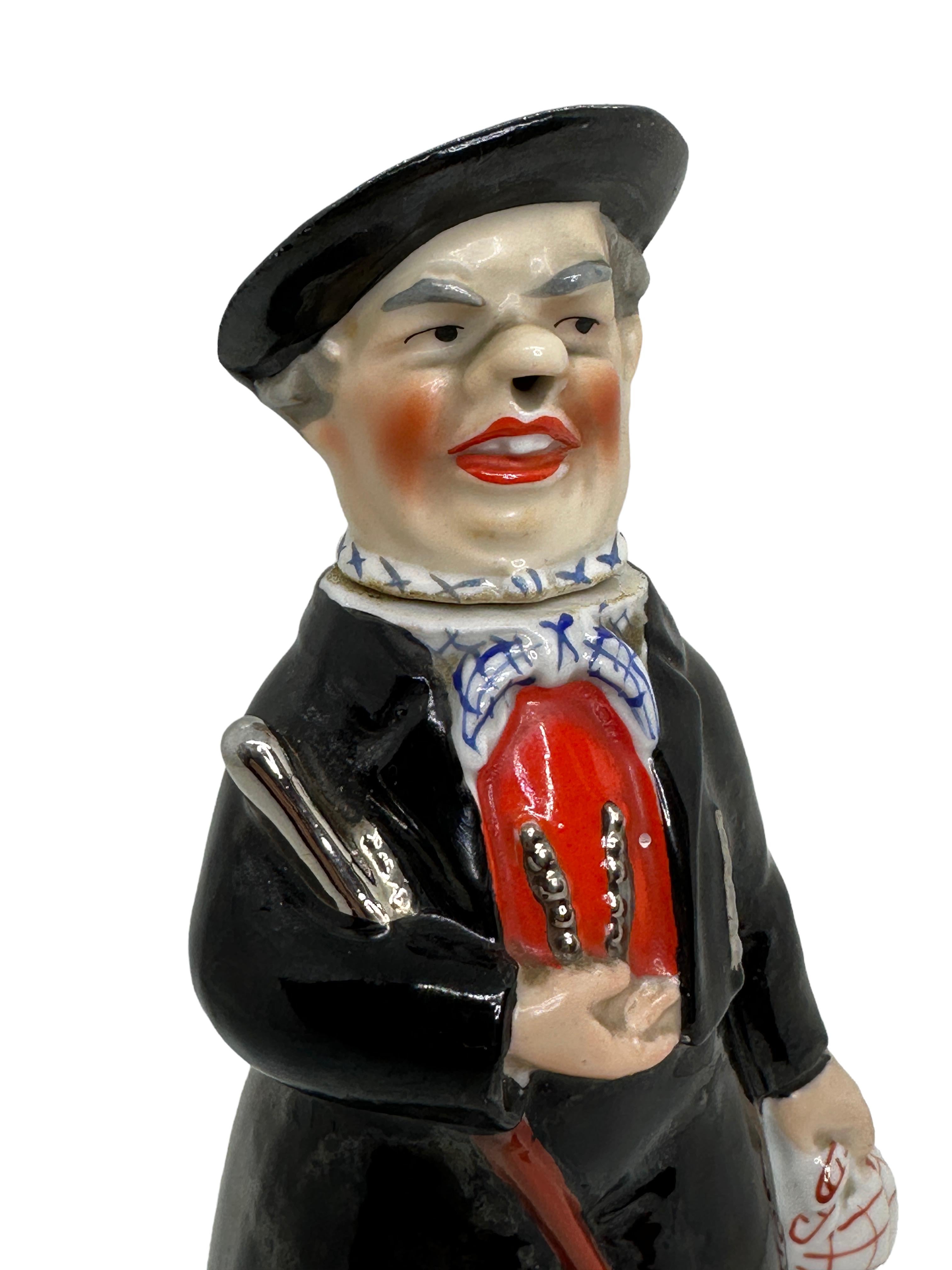 Antique Germany Liqueur Character Bottle Priest, E. Bohne, Germany, 1910s In Good Condition For Sale In Nuernberg, DE