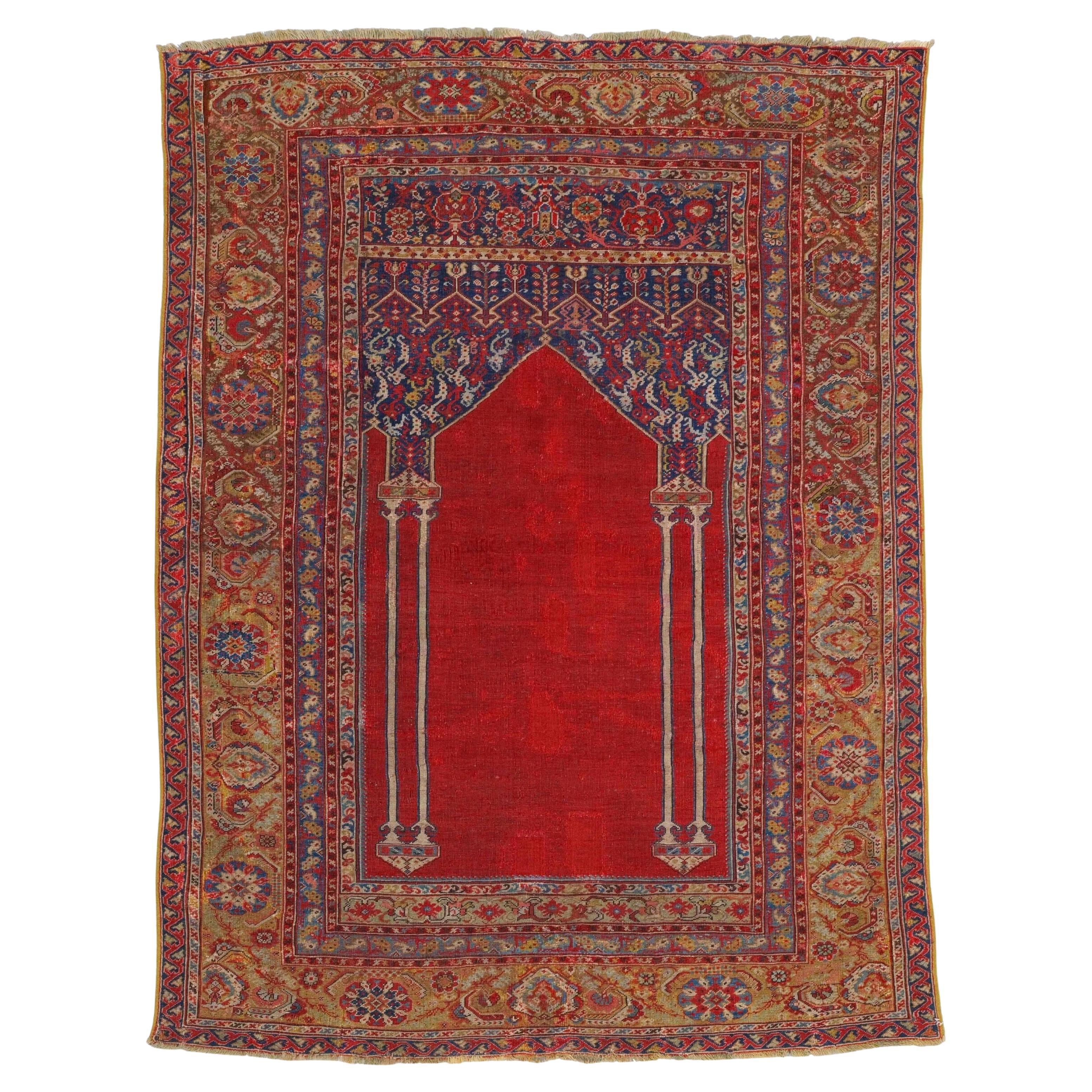 Antiker Ghiordes-Teppich - Anatolischer Ghiordes-Teppich aus dem 18. Jahrhundert im Angebot