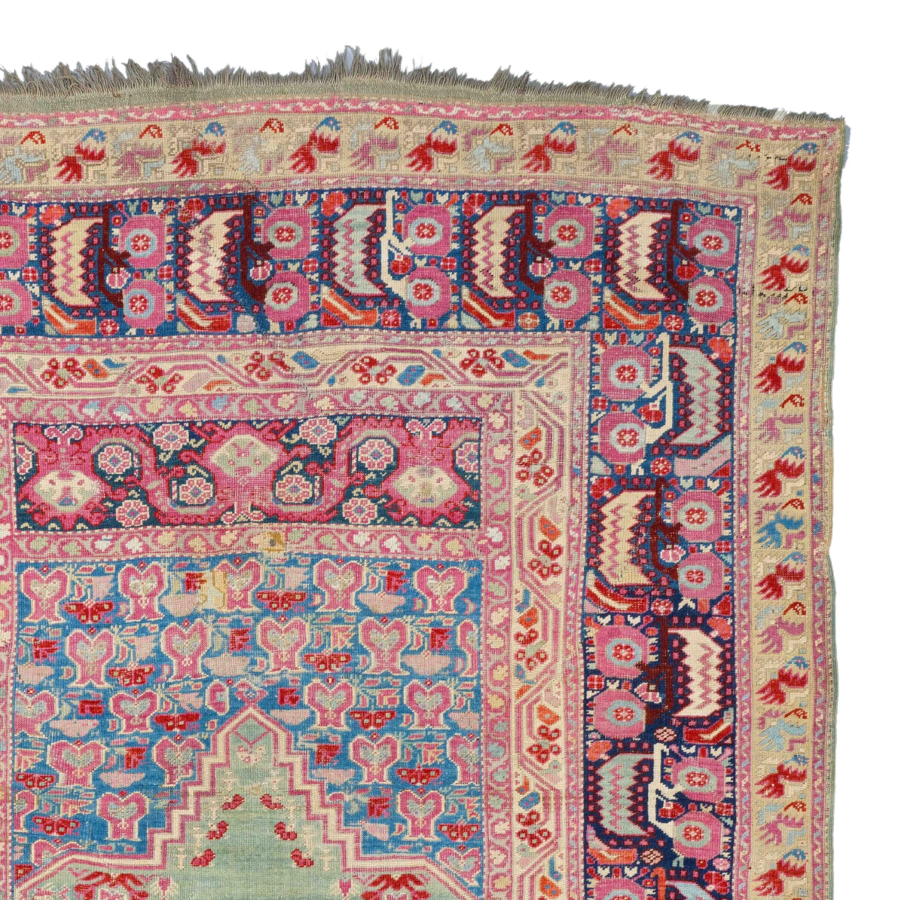 Antique Ghiordes Rug - 19th Century Anatolian Ghiordes Rug, Antique Rug In Good Condition For Sale In Sultanahmet, 34