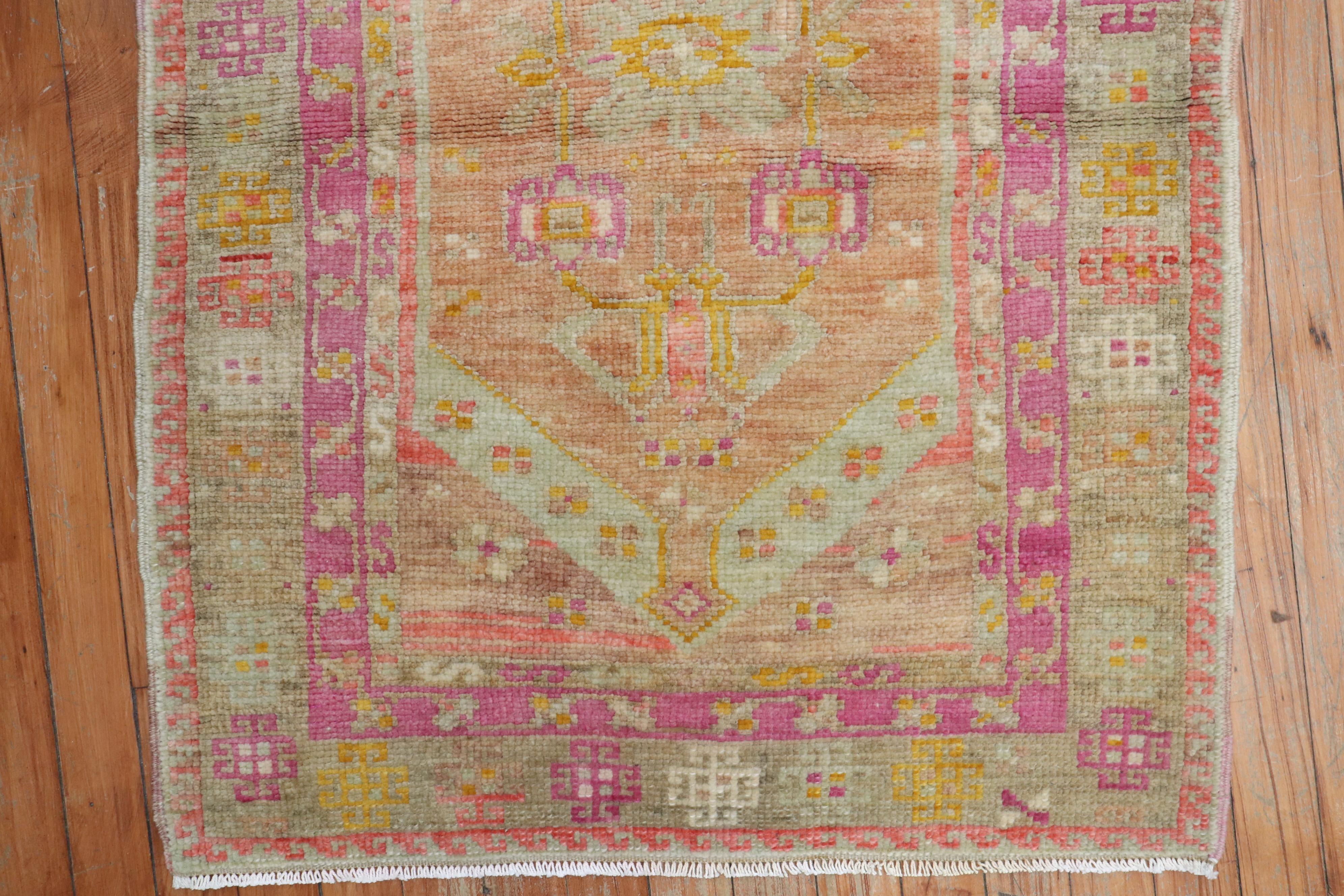 Elizabethan Antique Ghiordes Rug For Sale