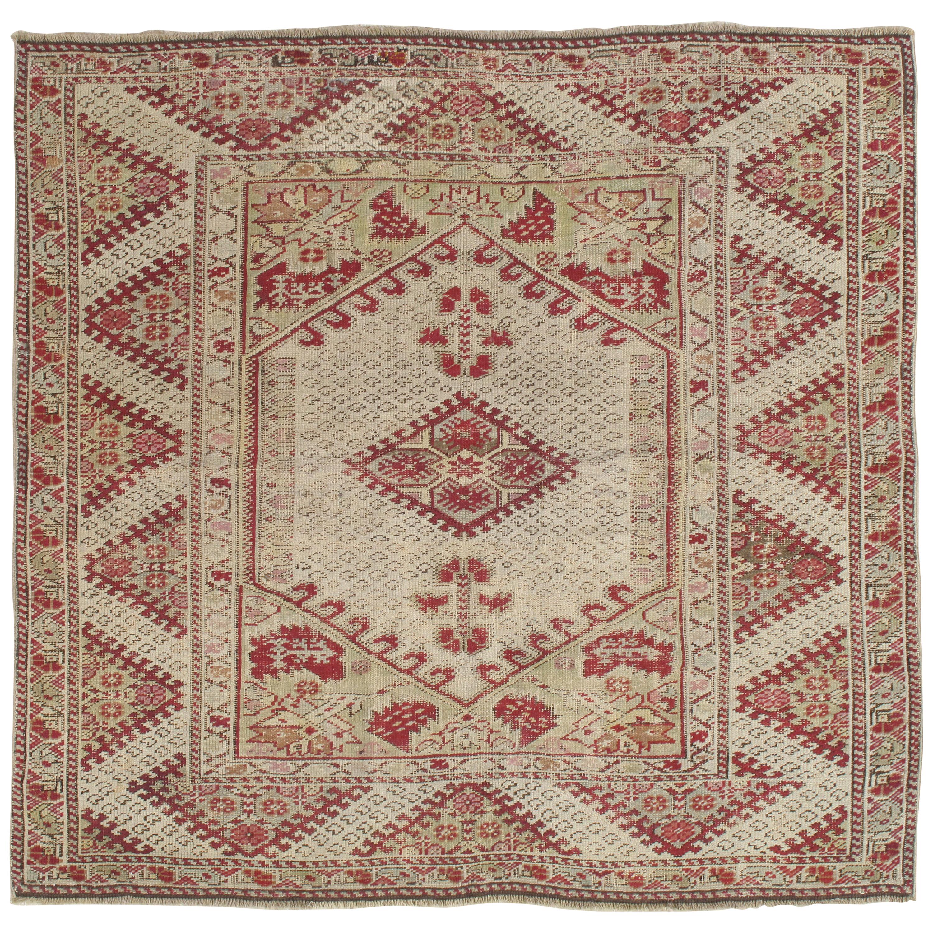 Antiker Ghiordes-Teppich, handgefertigter türkischer orientalischer Teppich, Beige, Taupe